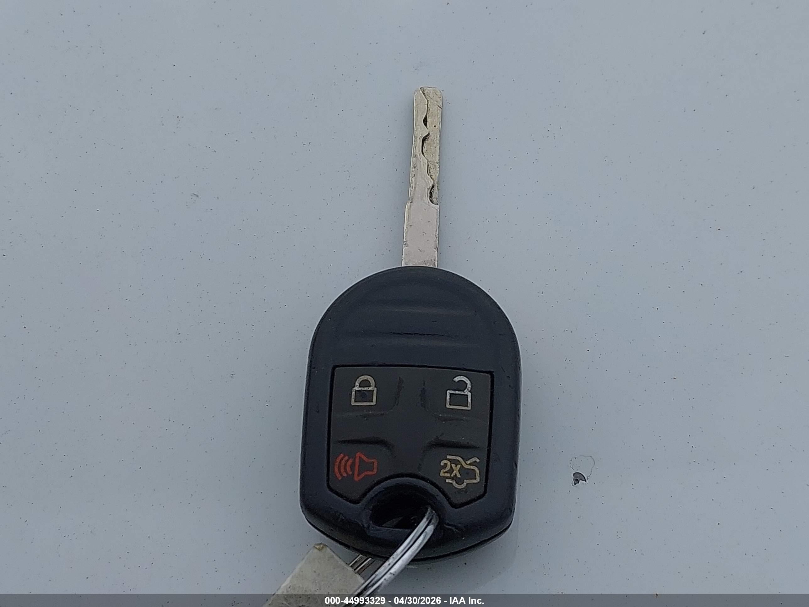 FORD FIESTA image 11