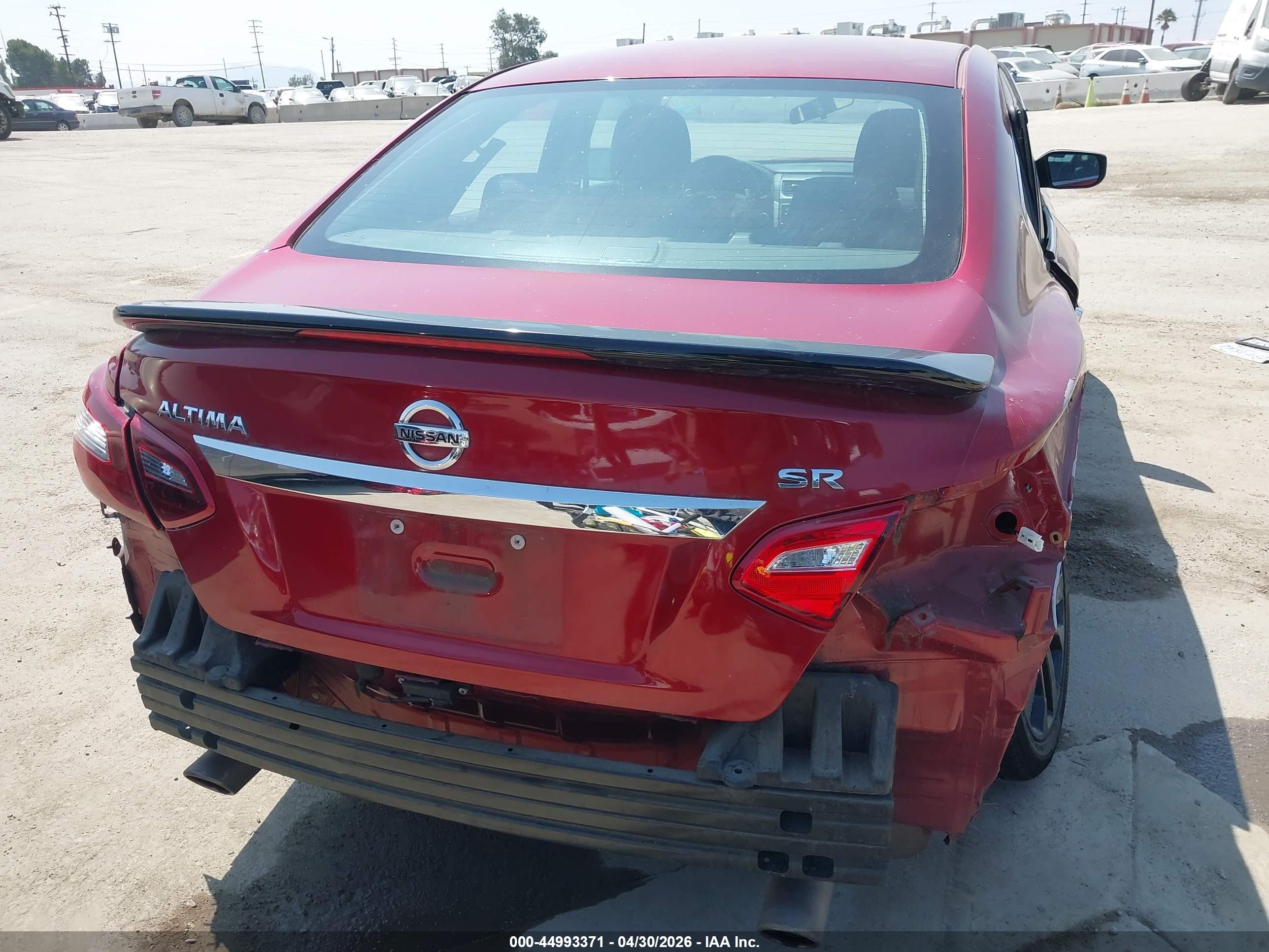 NISSAN ALTIMA image 6