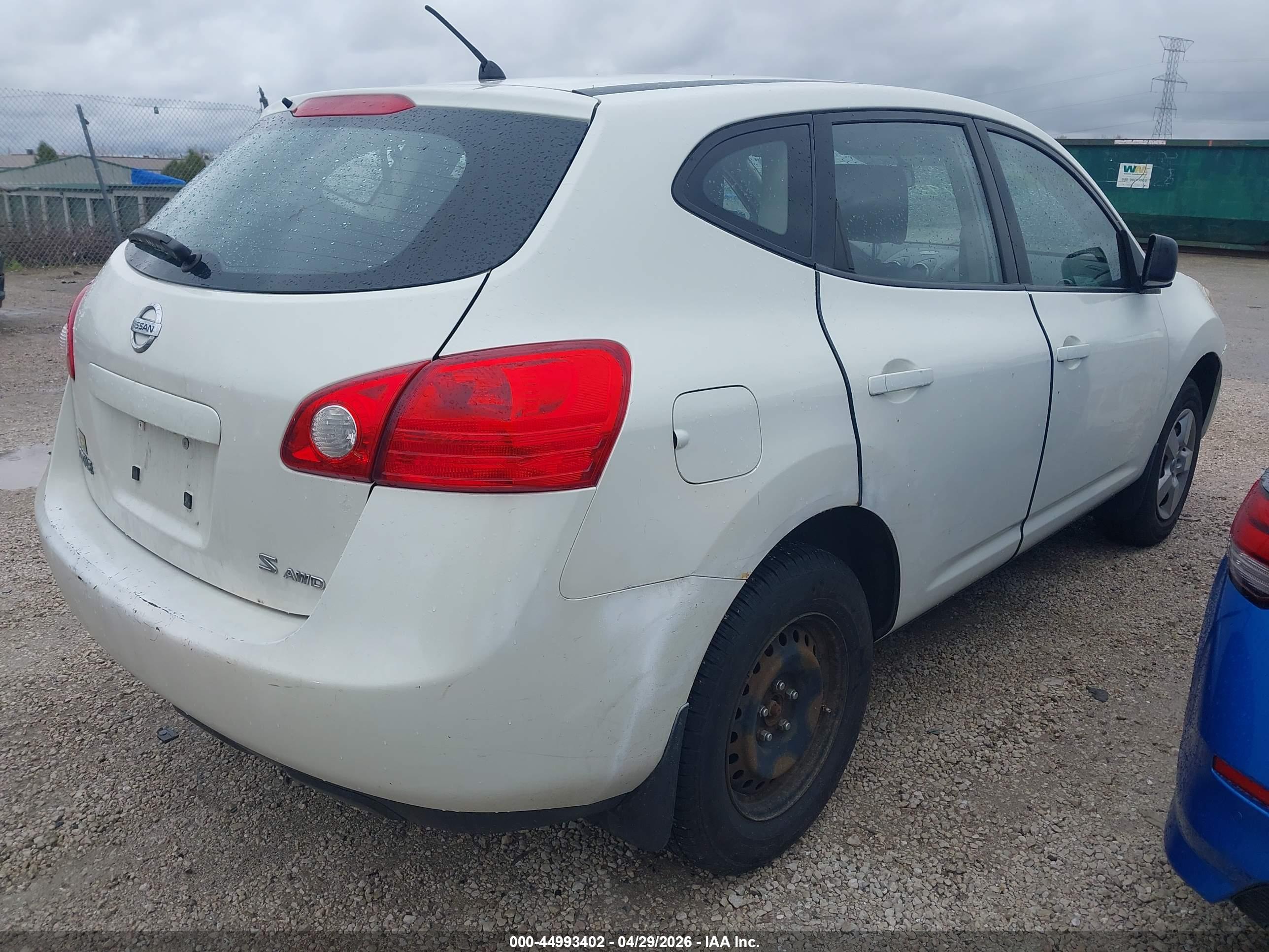 NISSAN ROGUE image 4