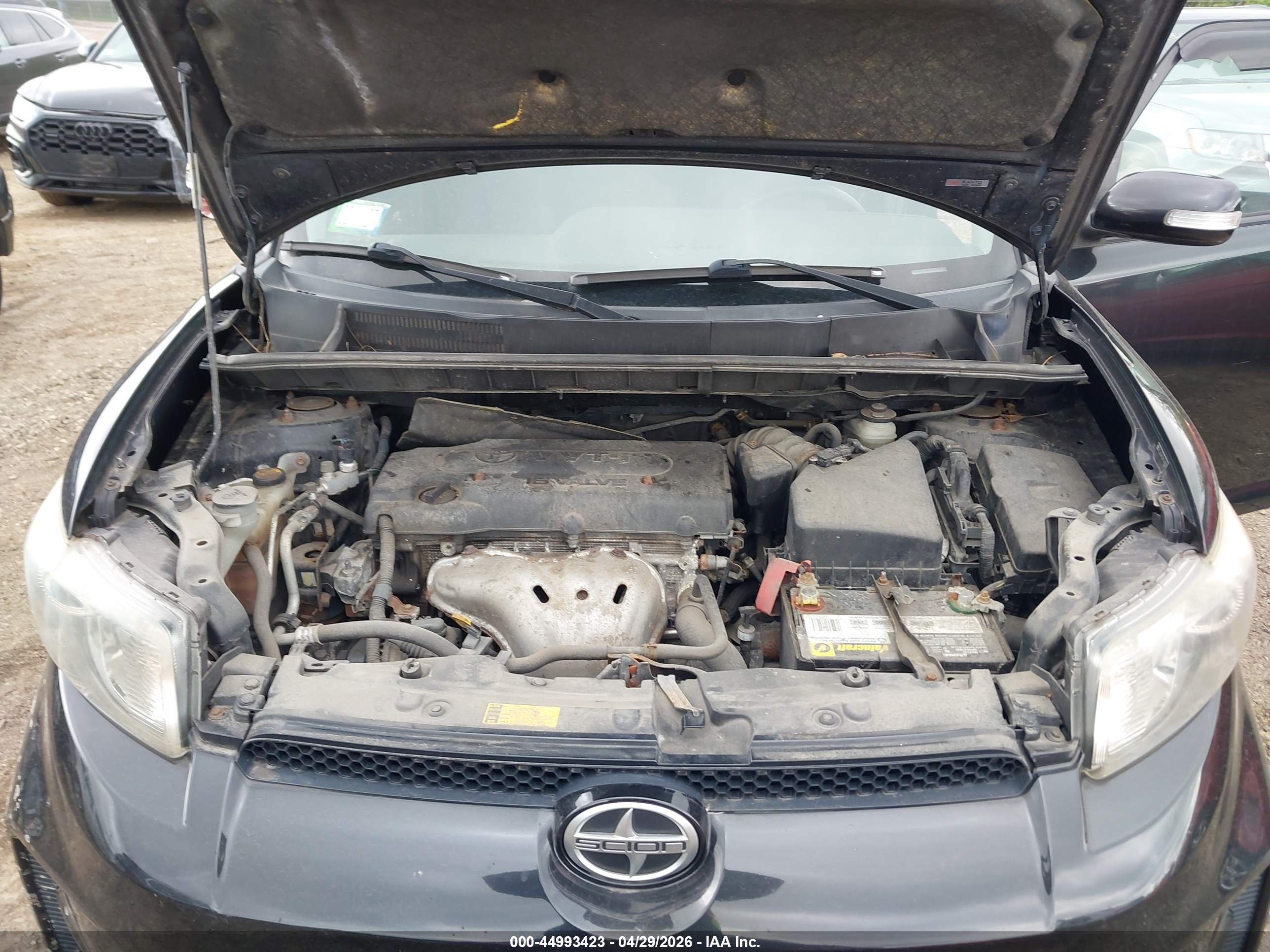 SCION XB image 10