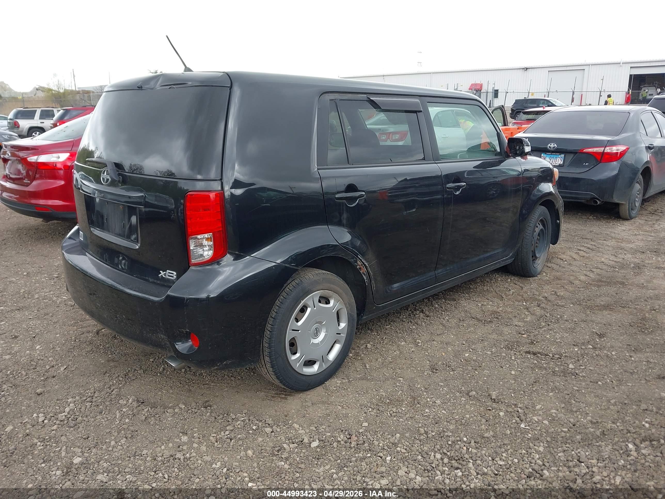 SCION XB image 4