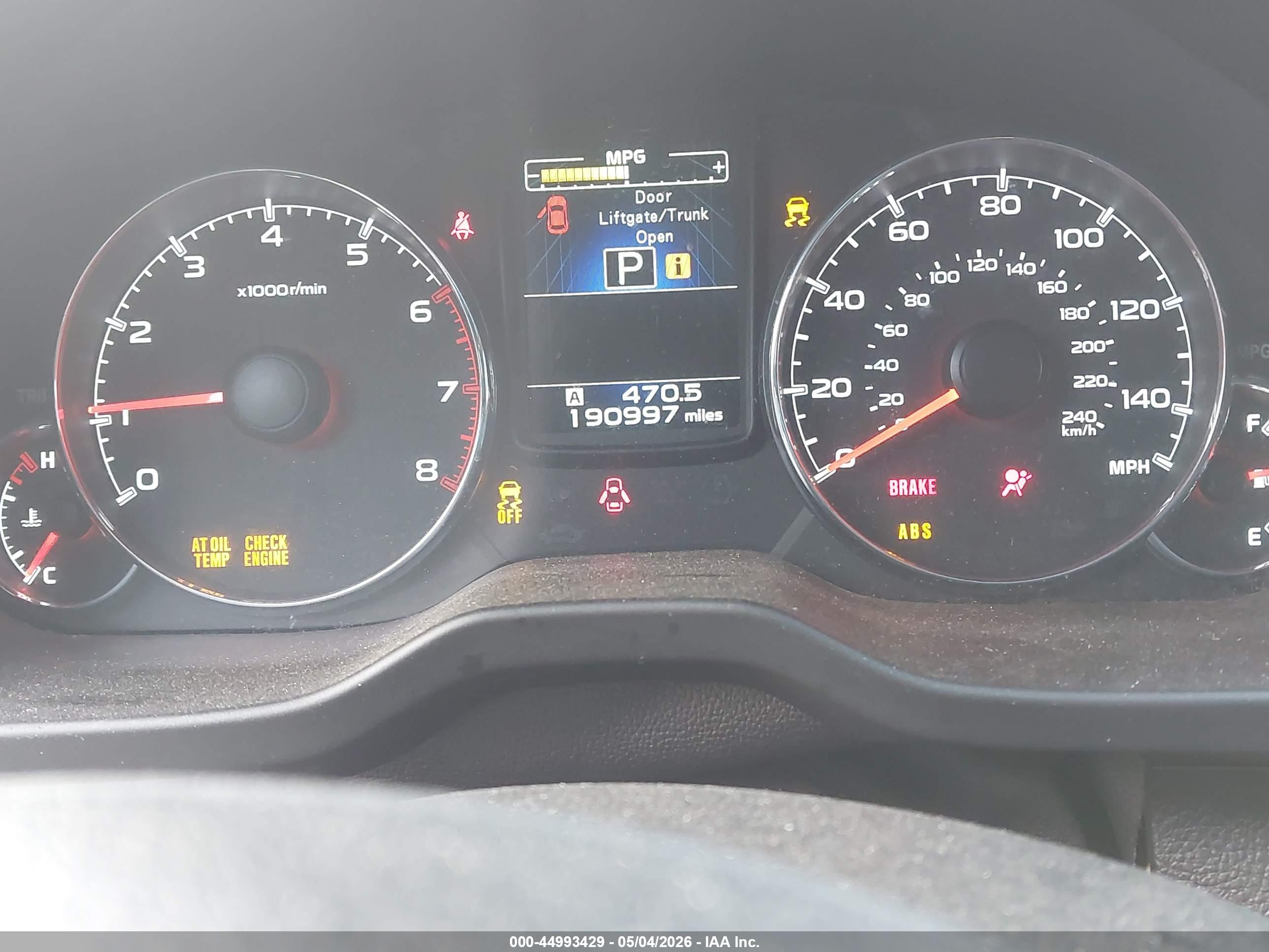 SUBARU OUTBACK image 7
