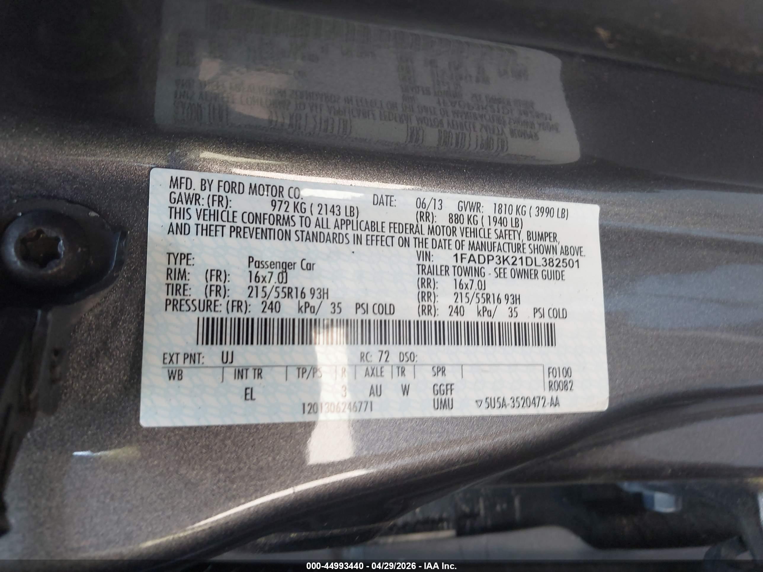 FORD FOCUS image 9