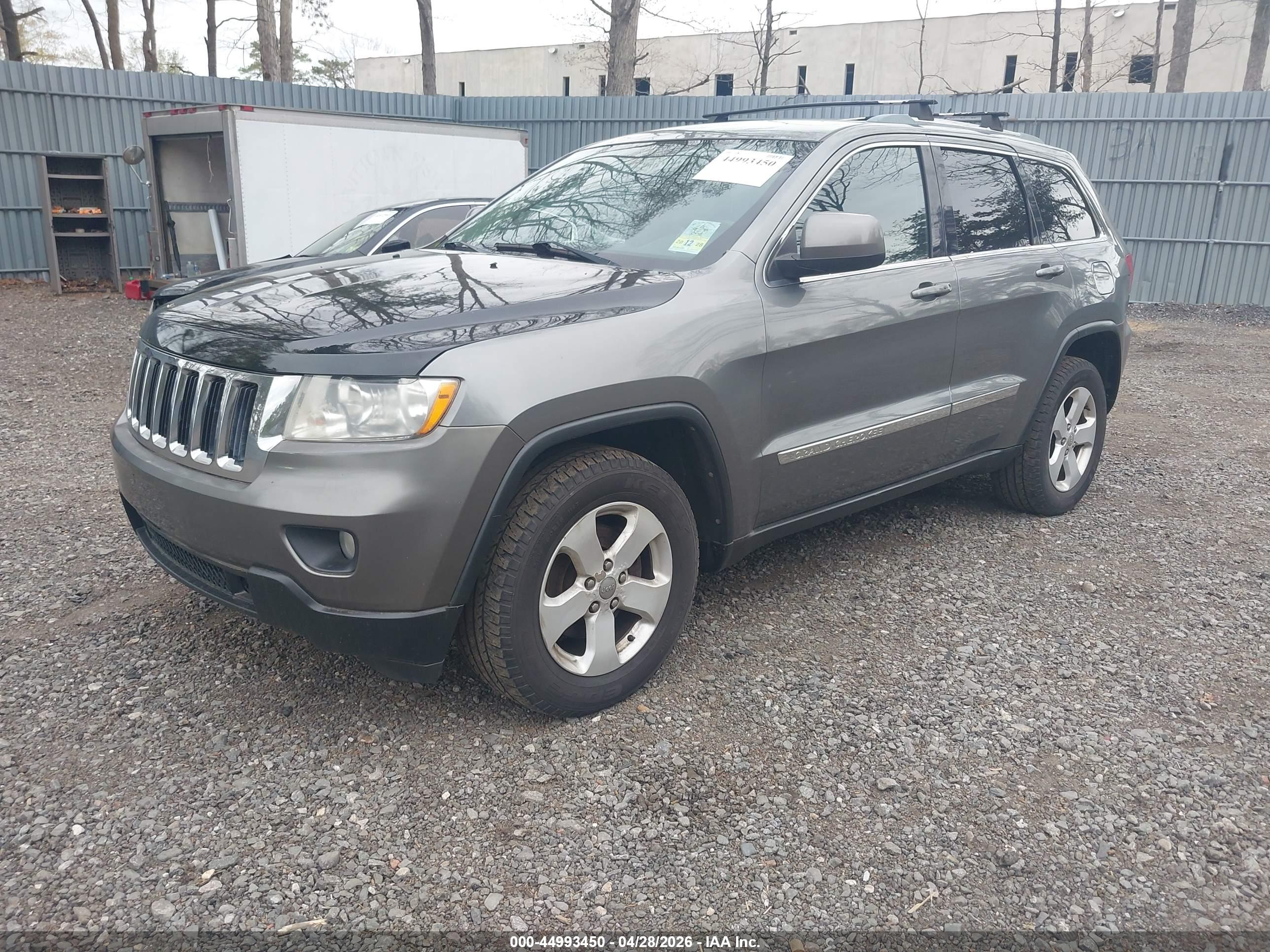 JEEP GRAND image 2