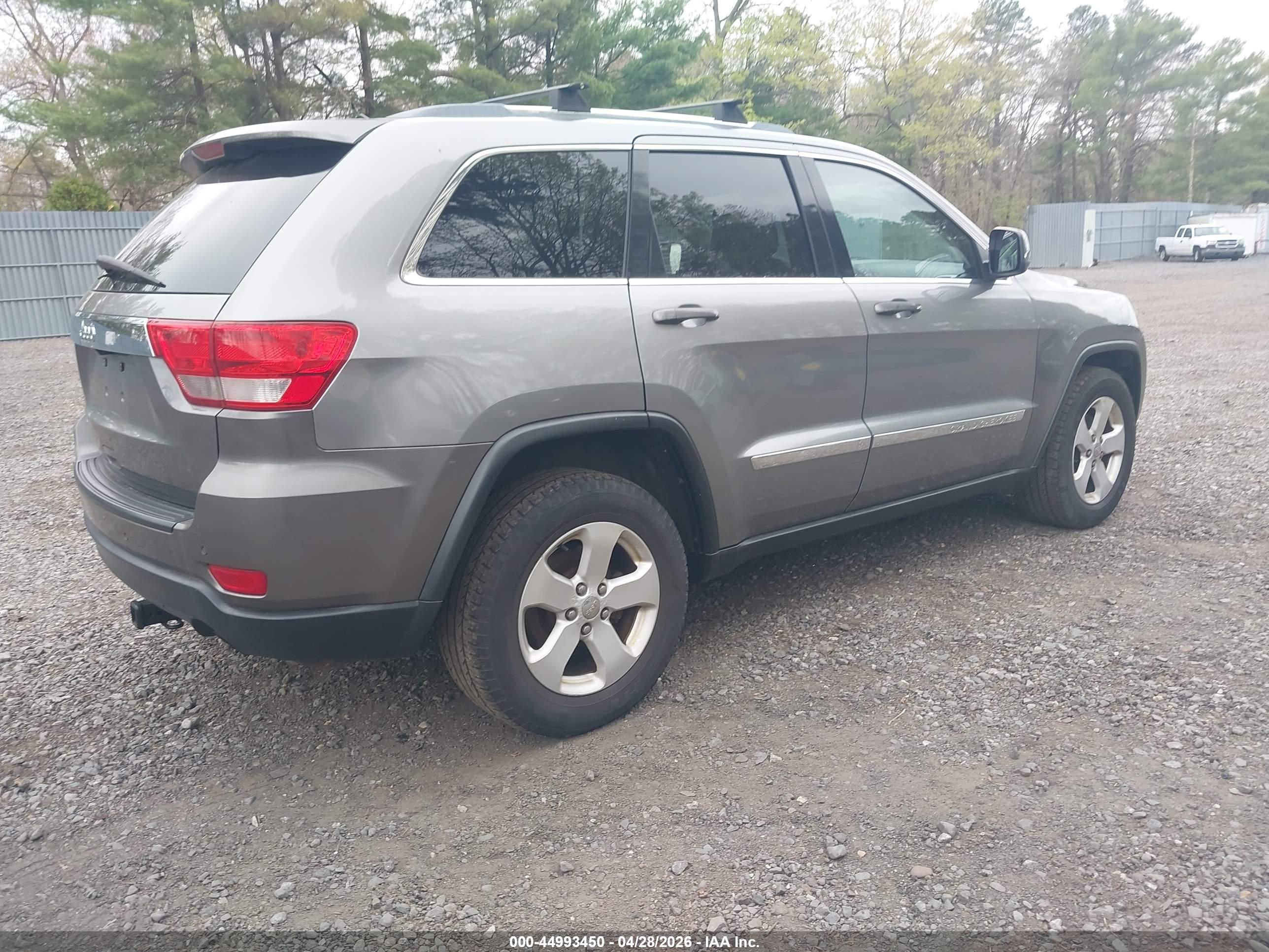 JEEP GRAND image 4