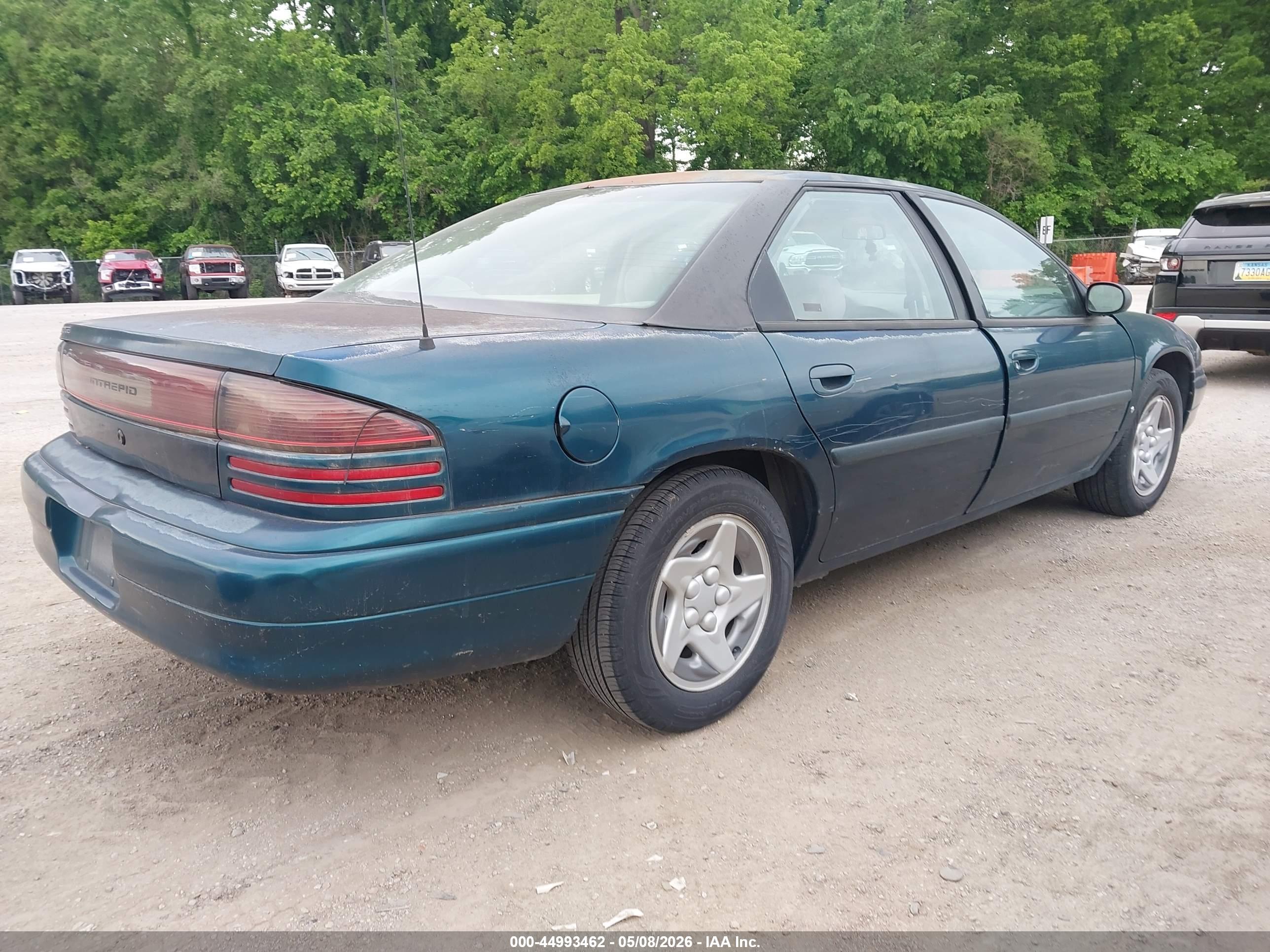 DODGE INTREPID image 4
