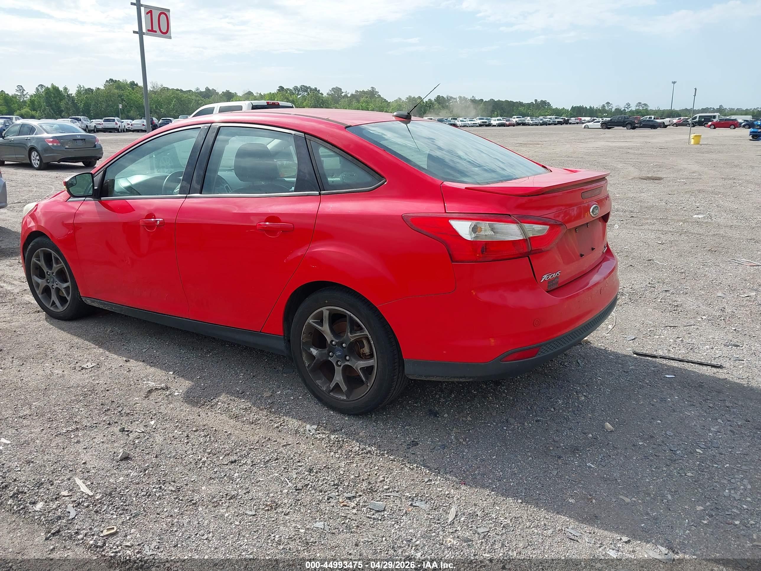 FORD FOCUS image 3