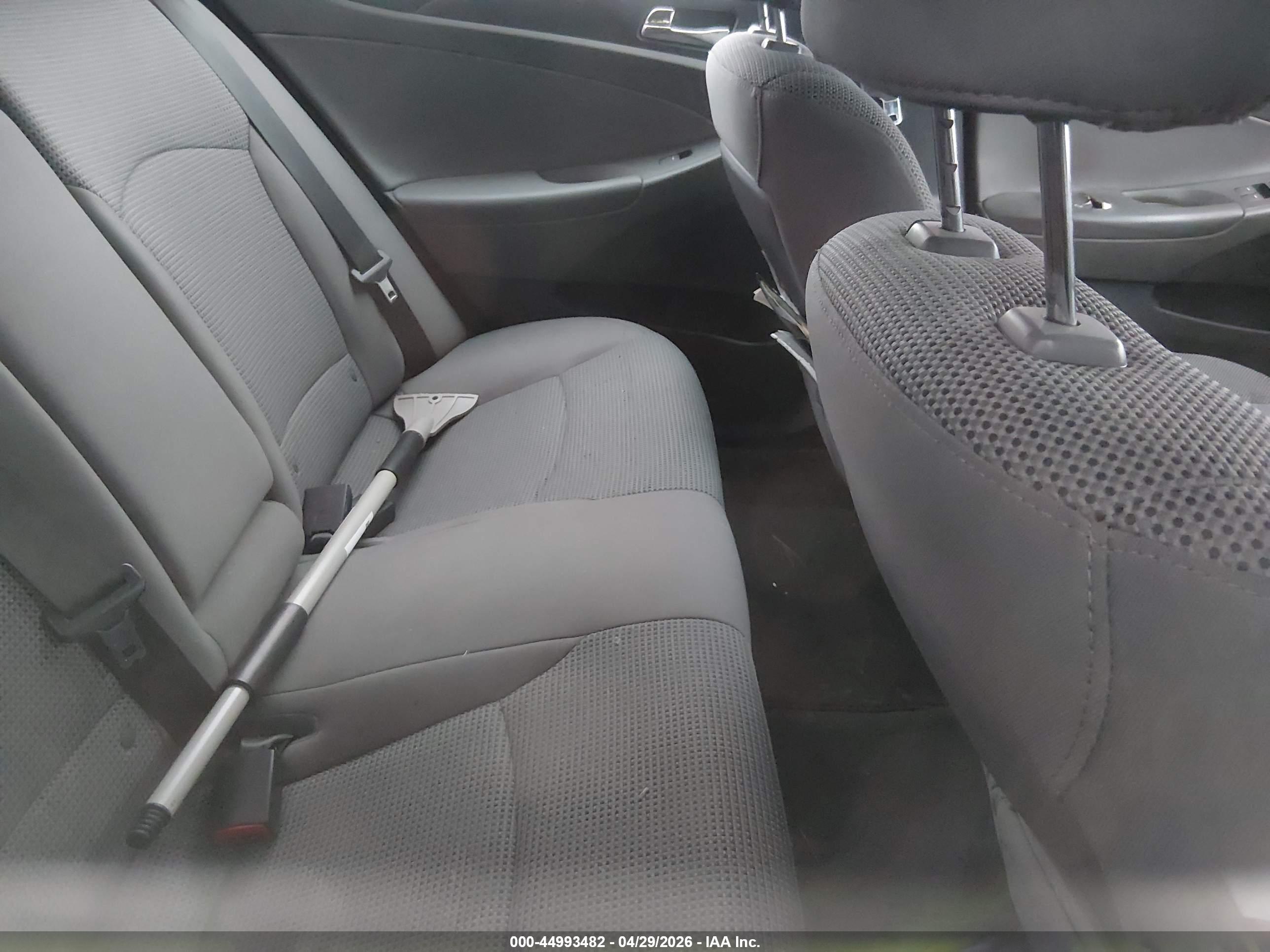 HYUNDAI SONATA image 8