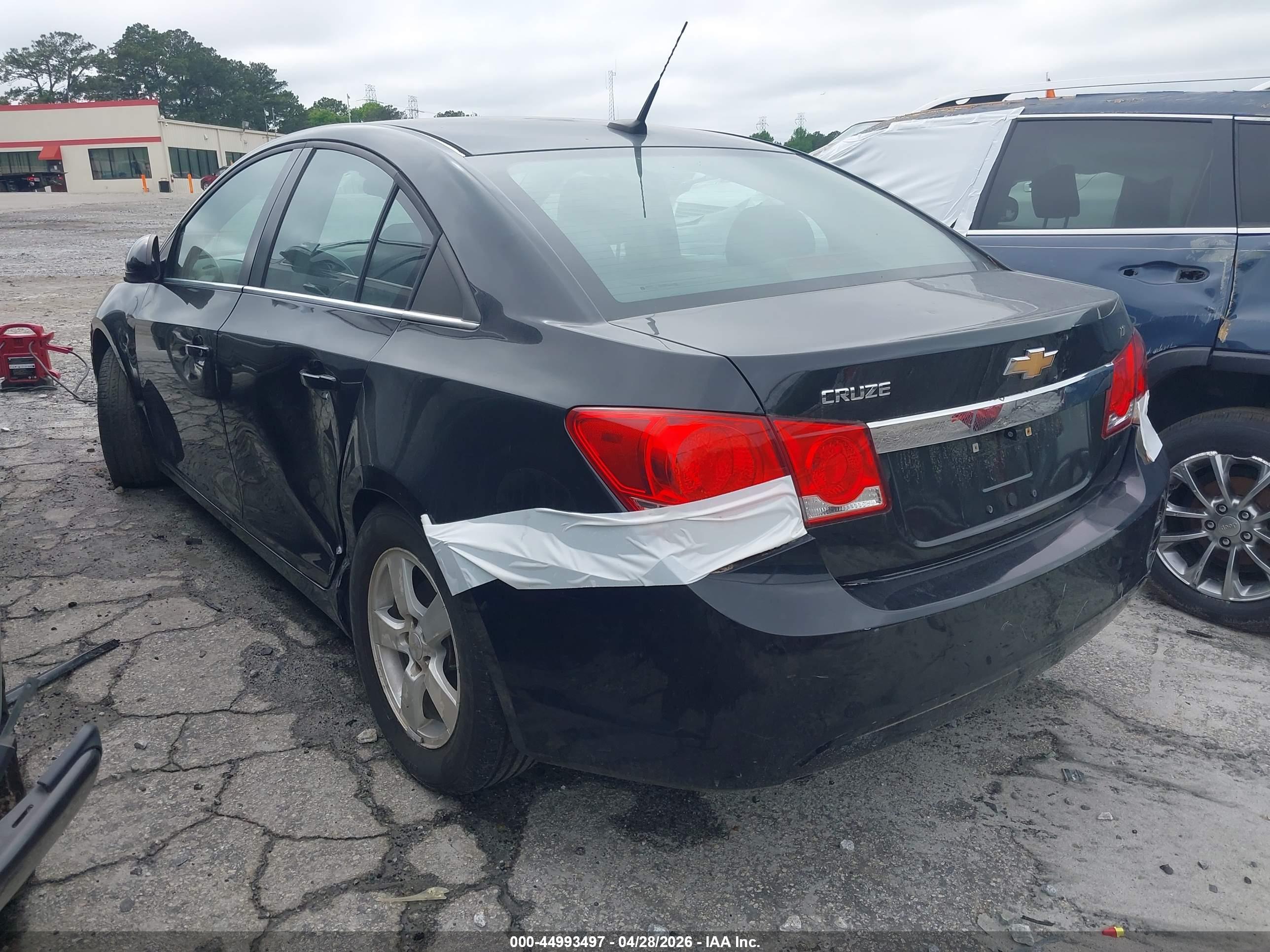 CHEVROLET CRUZE image 3