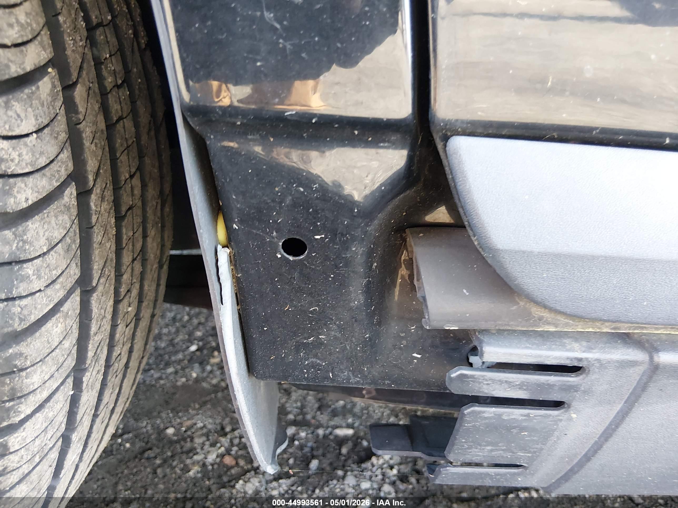 VOLVO S40 image 6