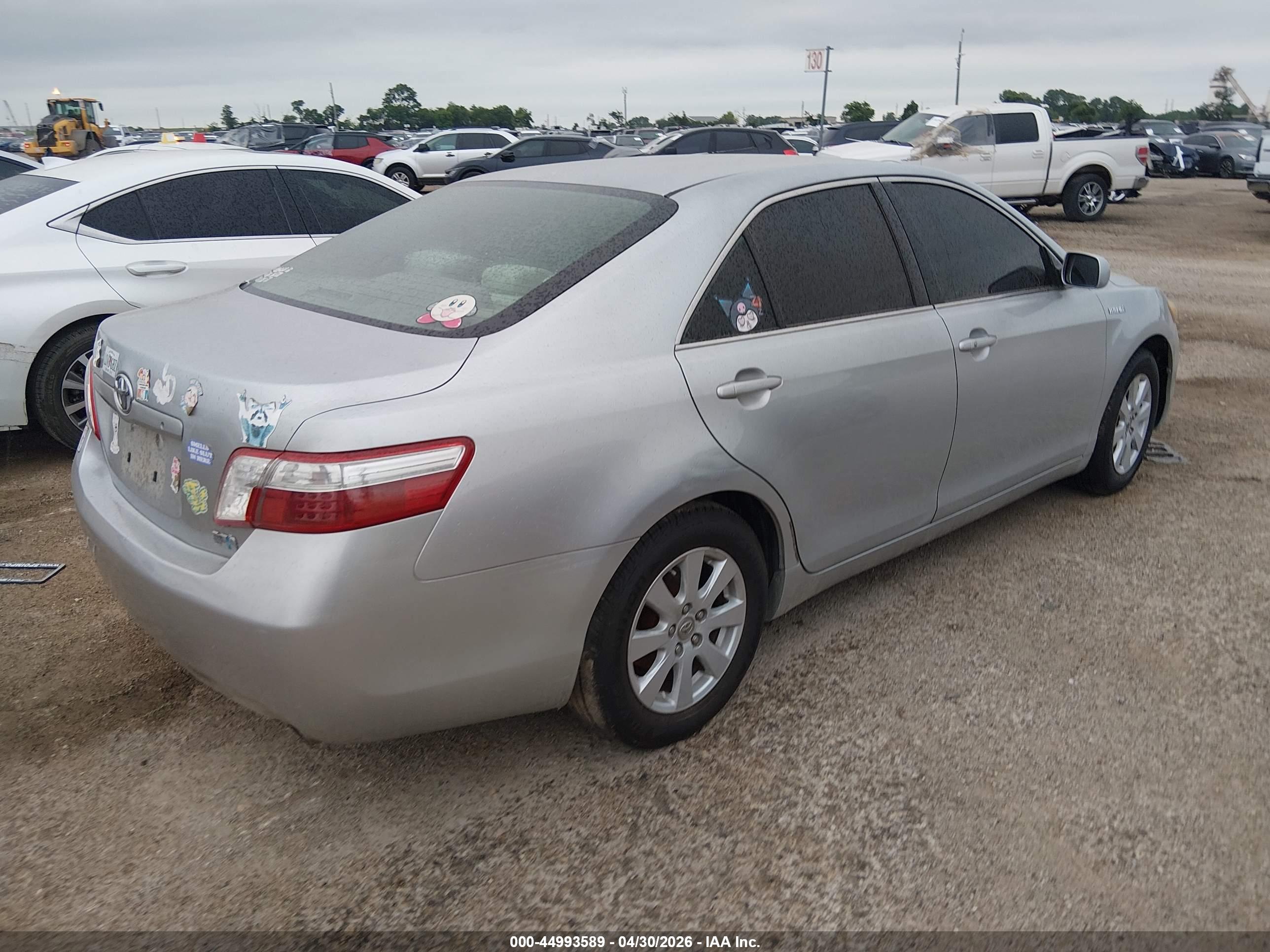 TOYOTA CAMRY image 4