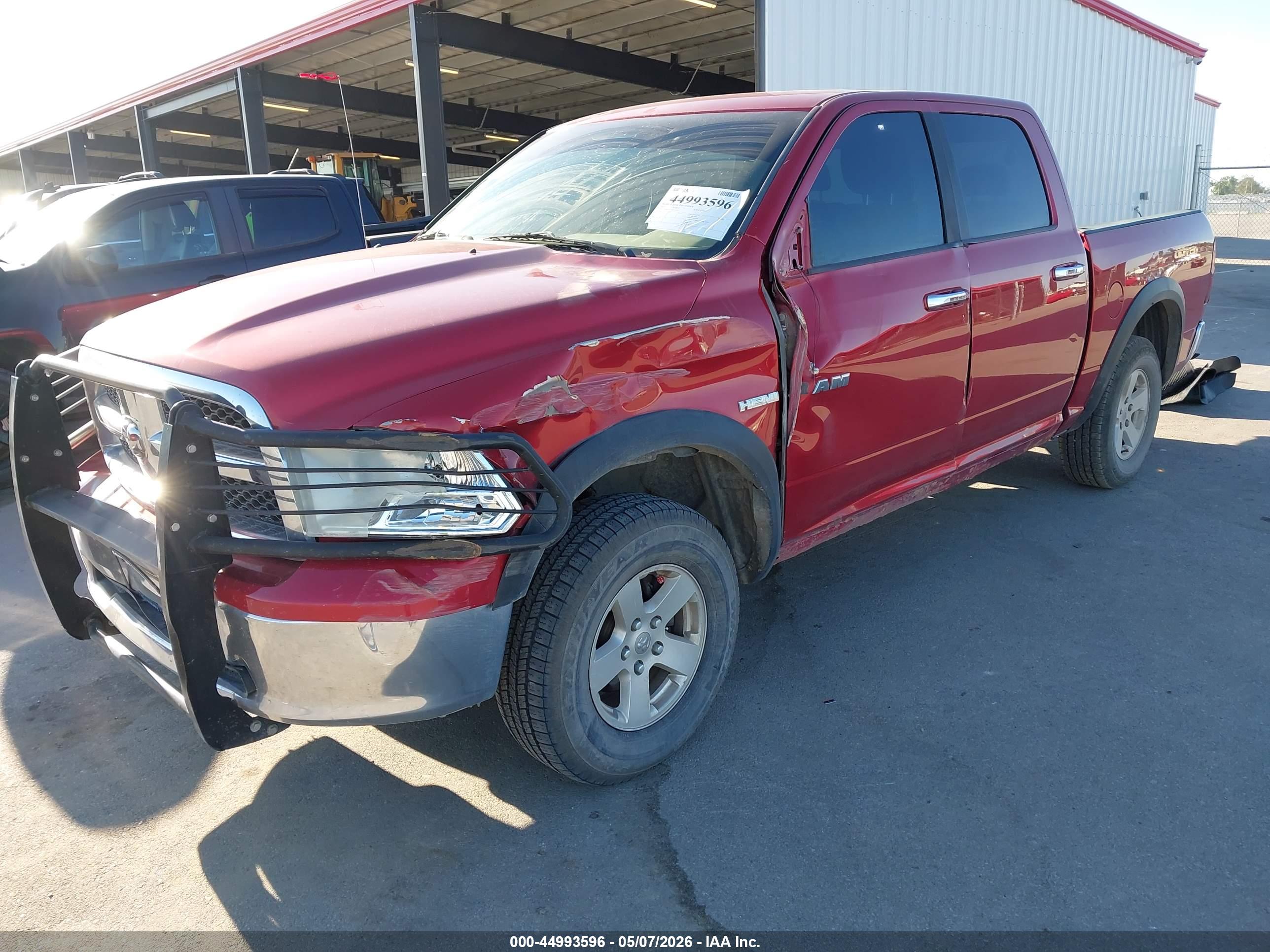 DODGE RAM image 6
