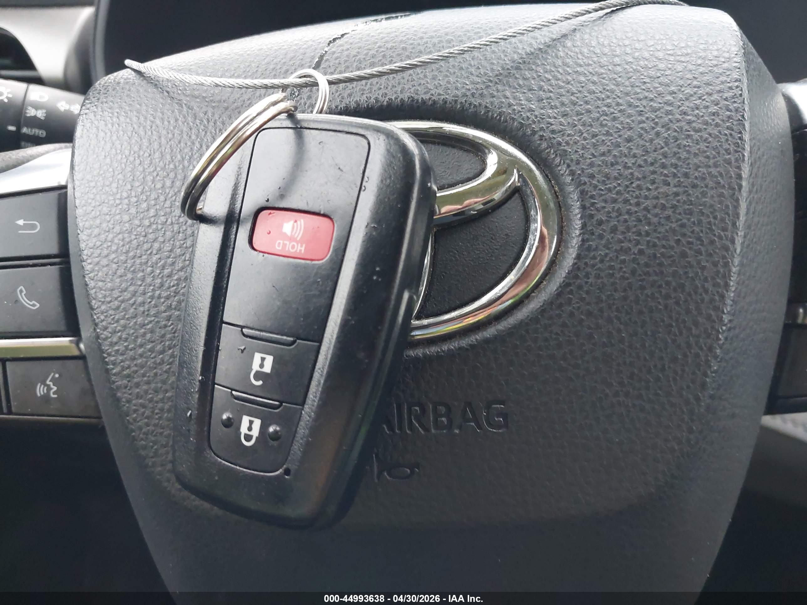 TOYOTA HIGHLANDER image 11