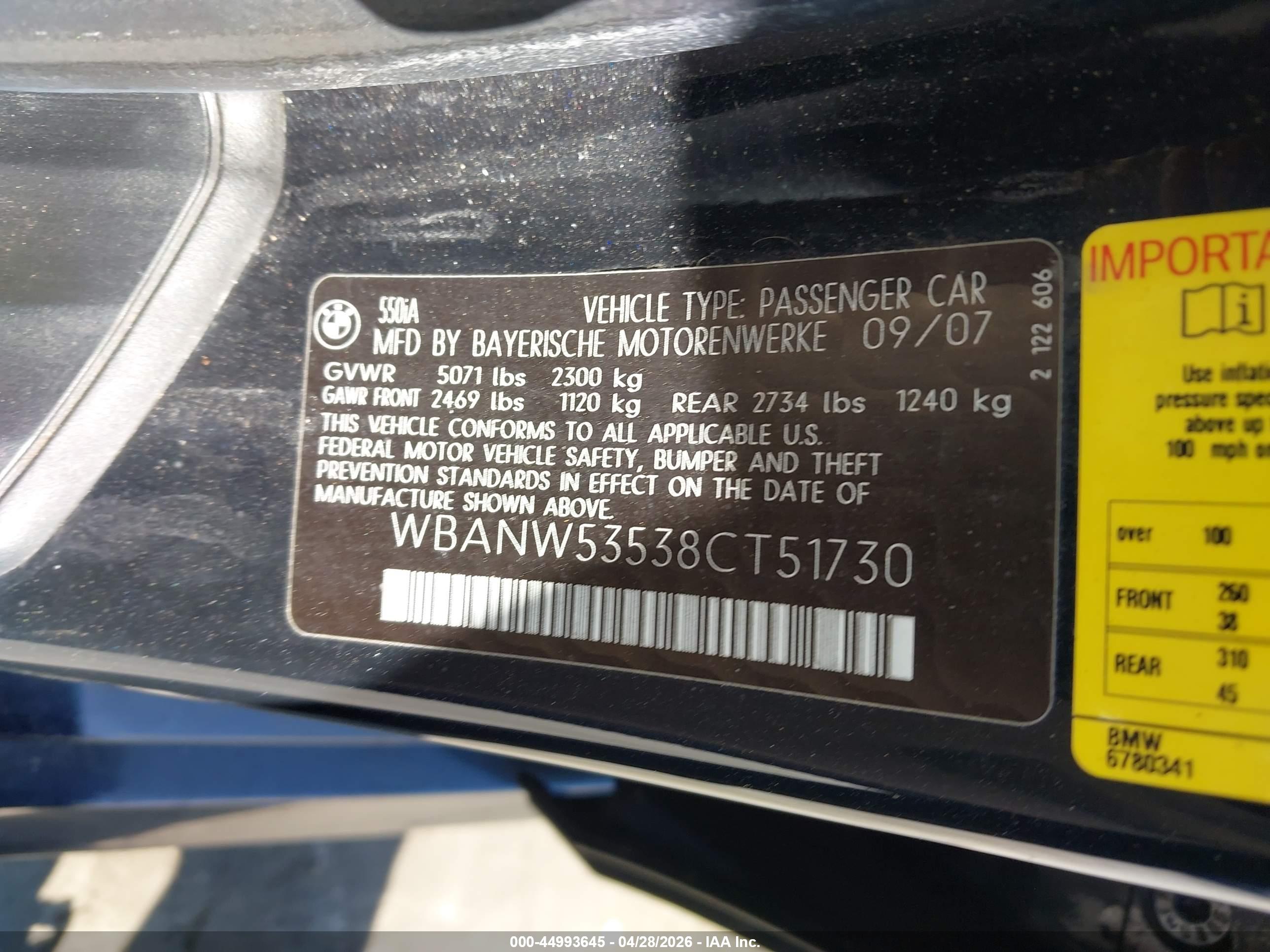 BMW 550I image 9