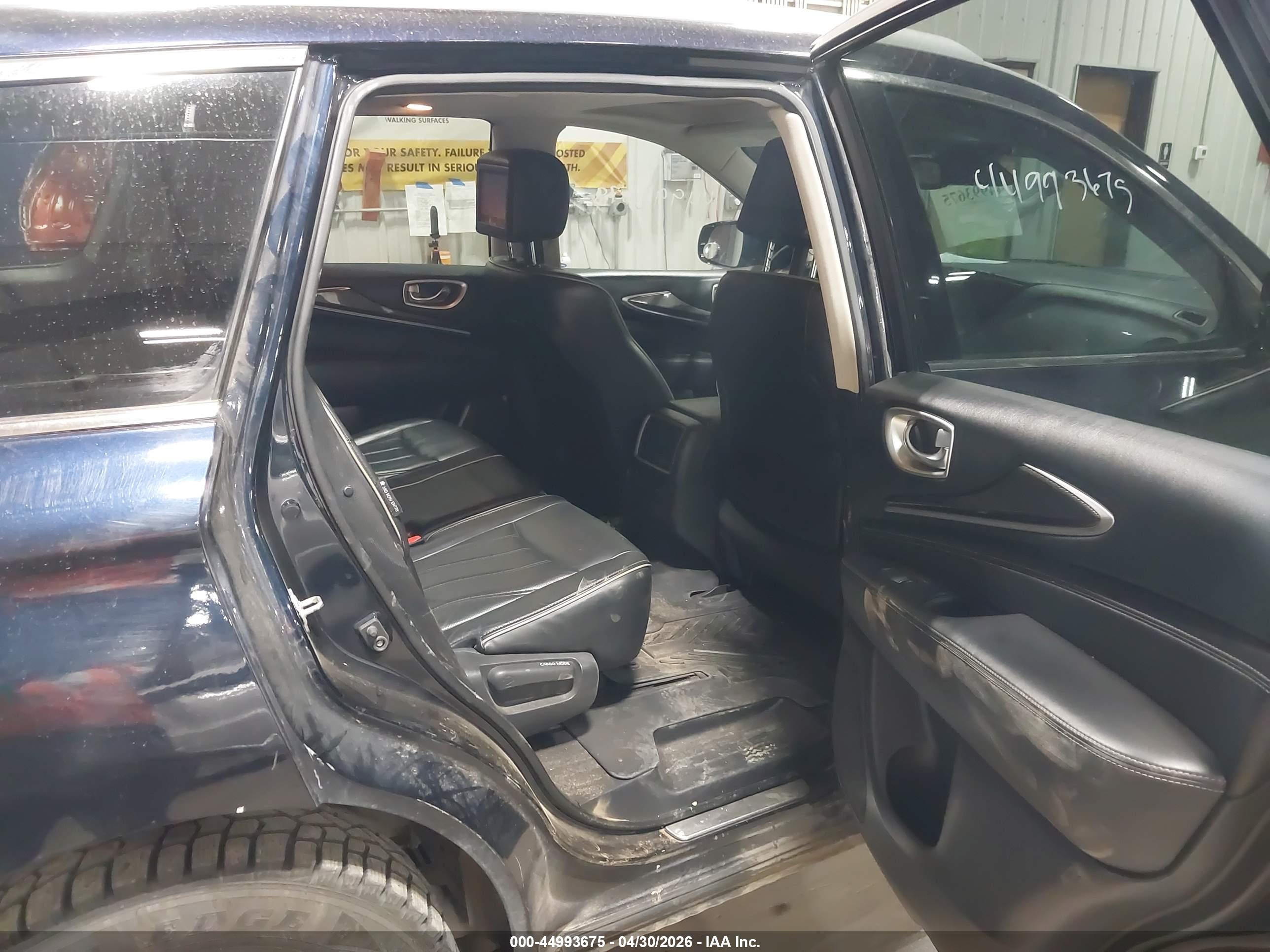INFINITI QX60 image 8