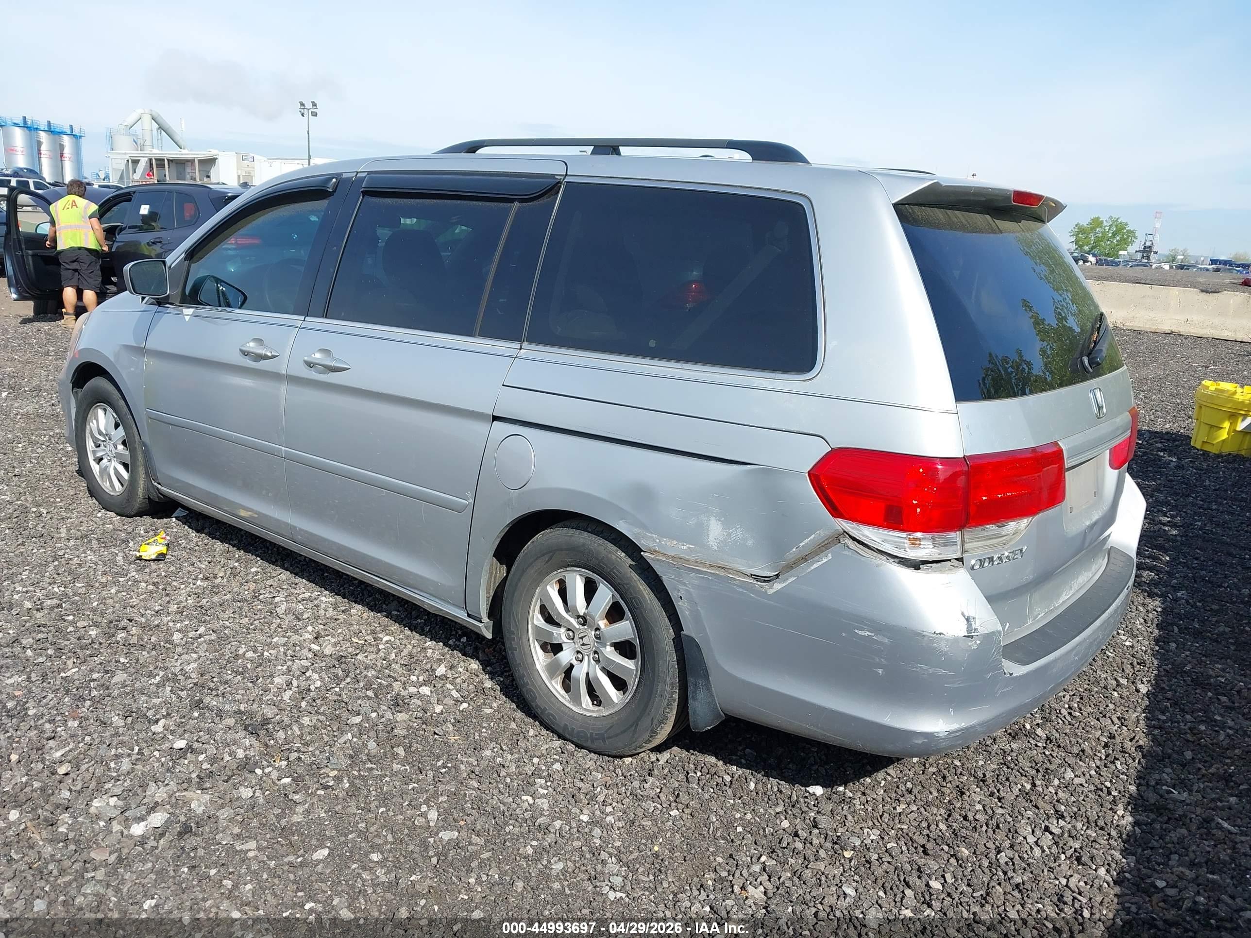 HONDA ODYSSEY image 3