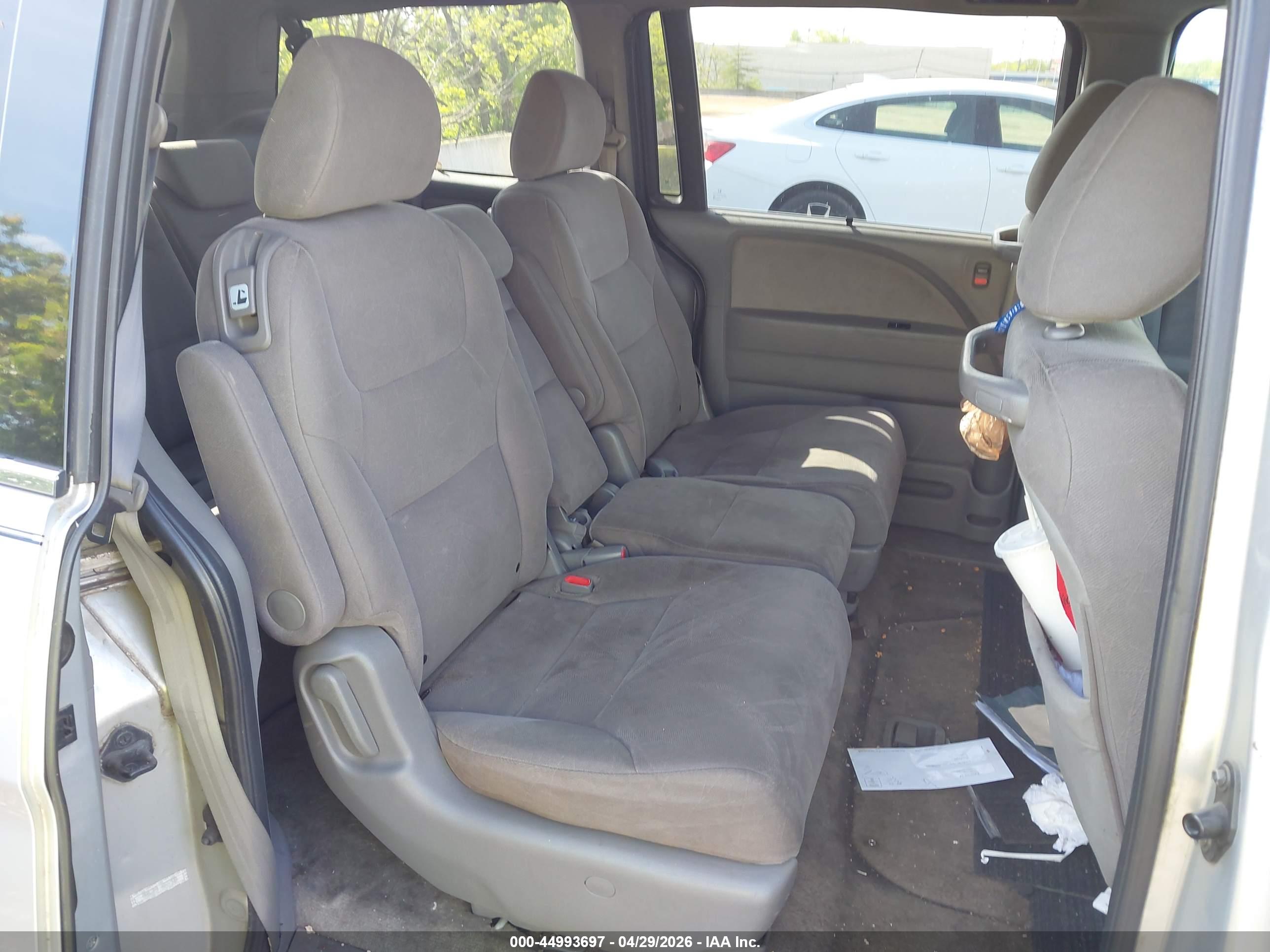 HONDA ODYSSEY image 8