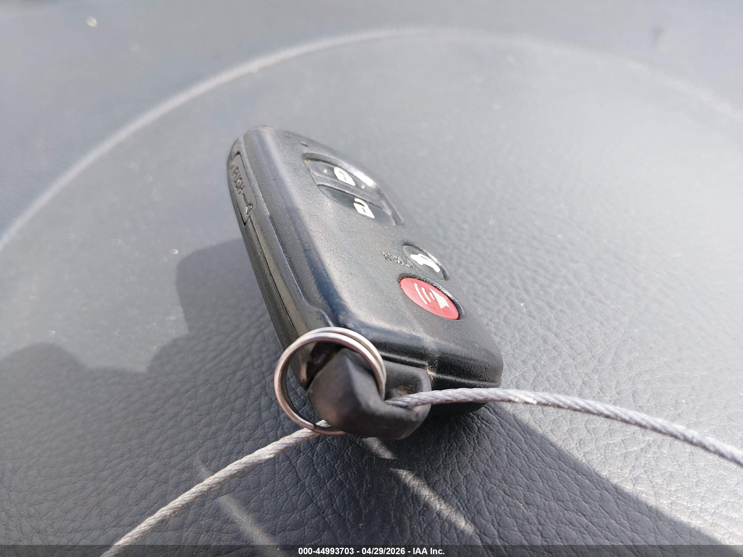 TOYOTA AVALON image 11
