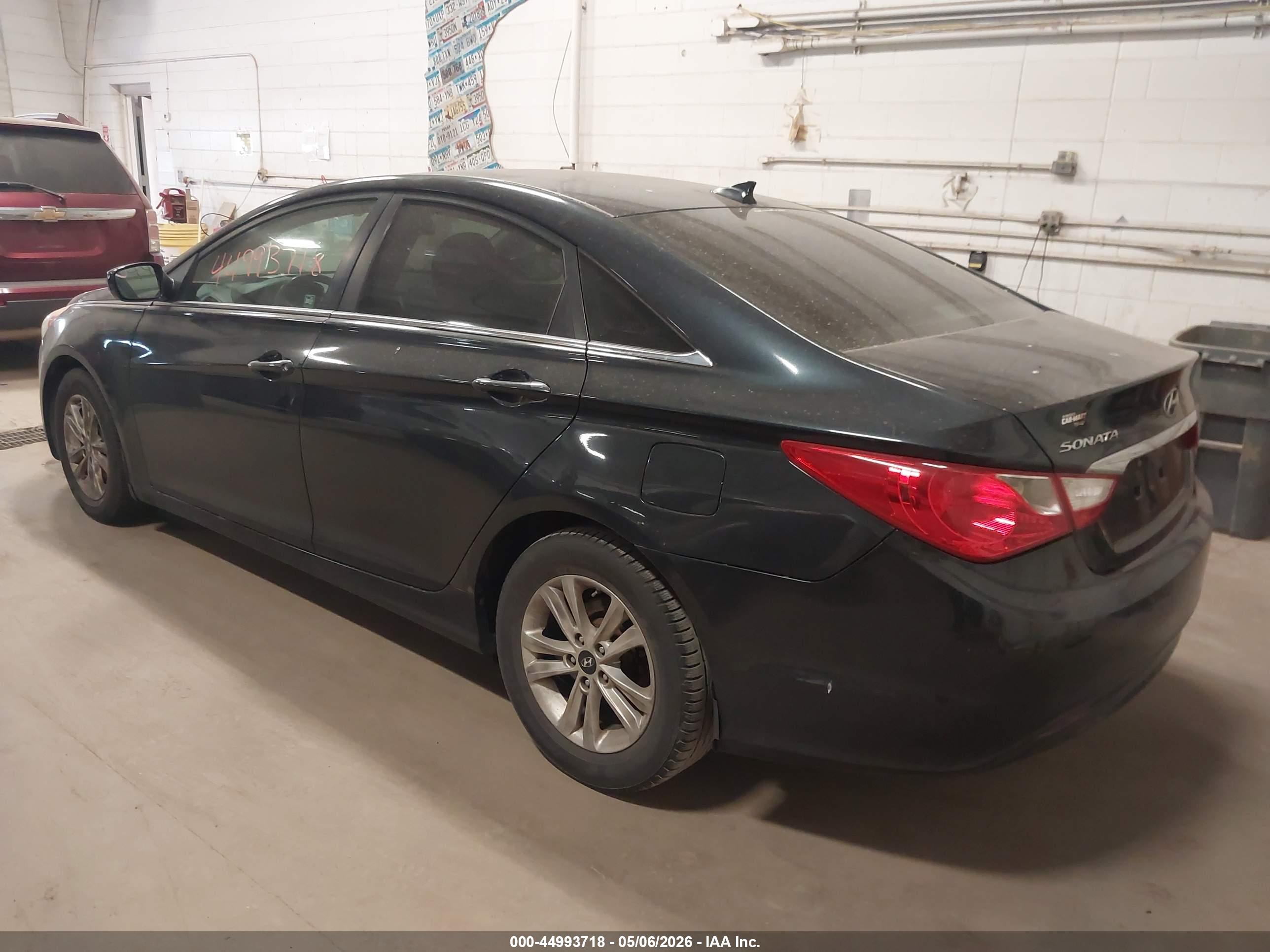 HYUNDAI SONATA image 3