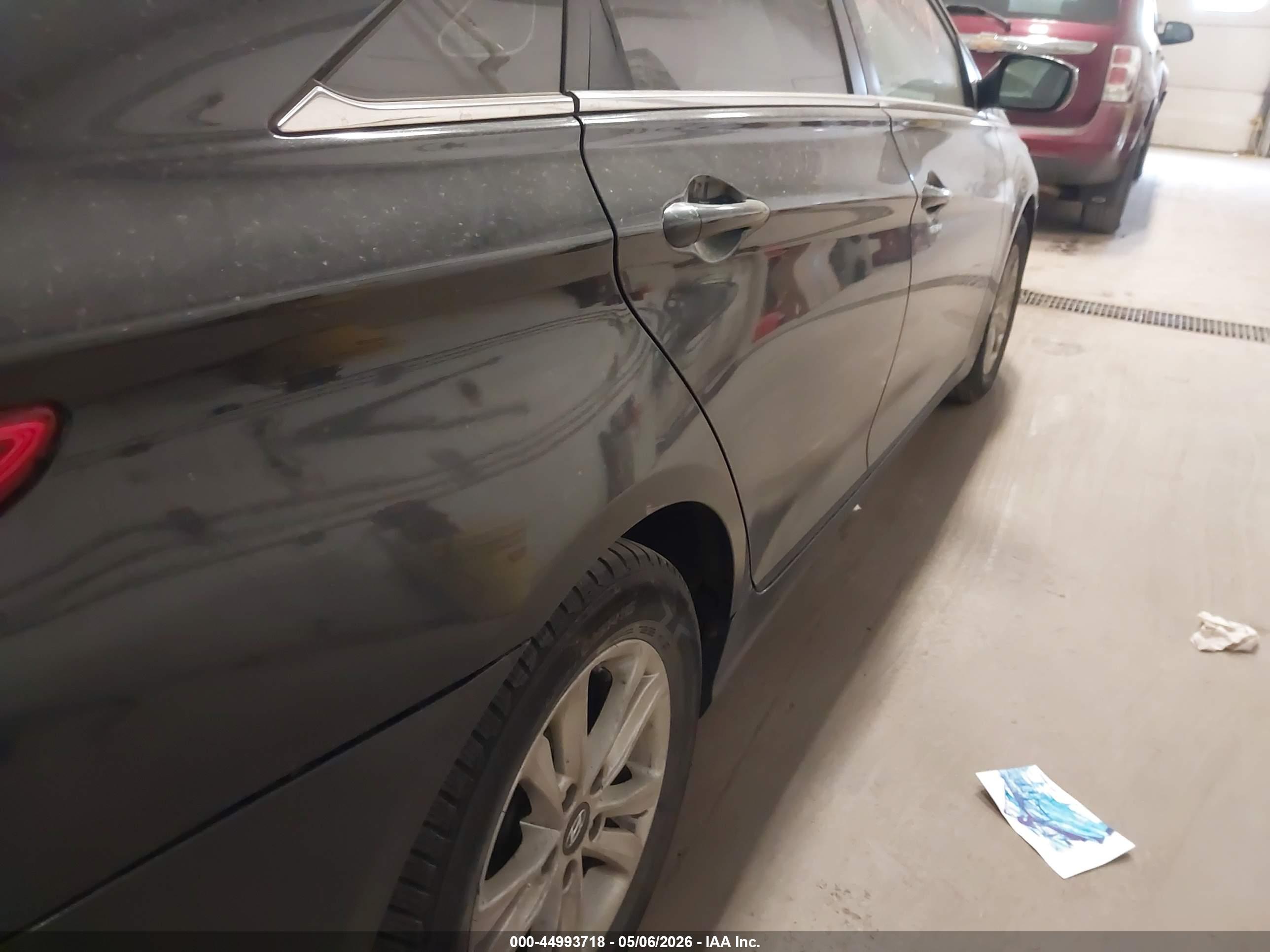 HYUNDAI SONATA image 6