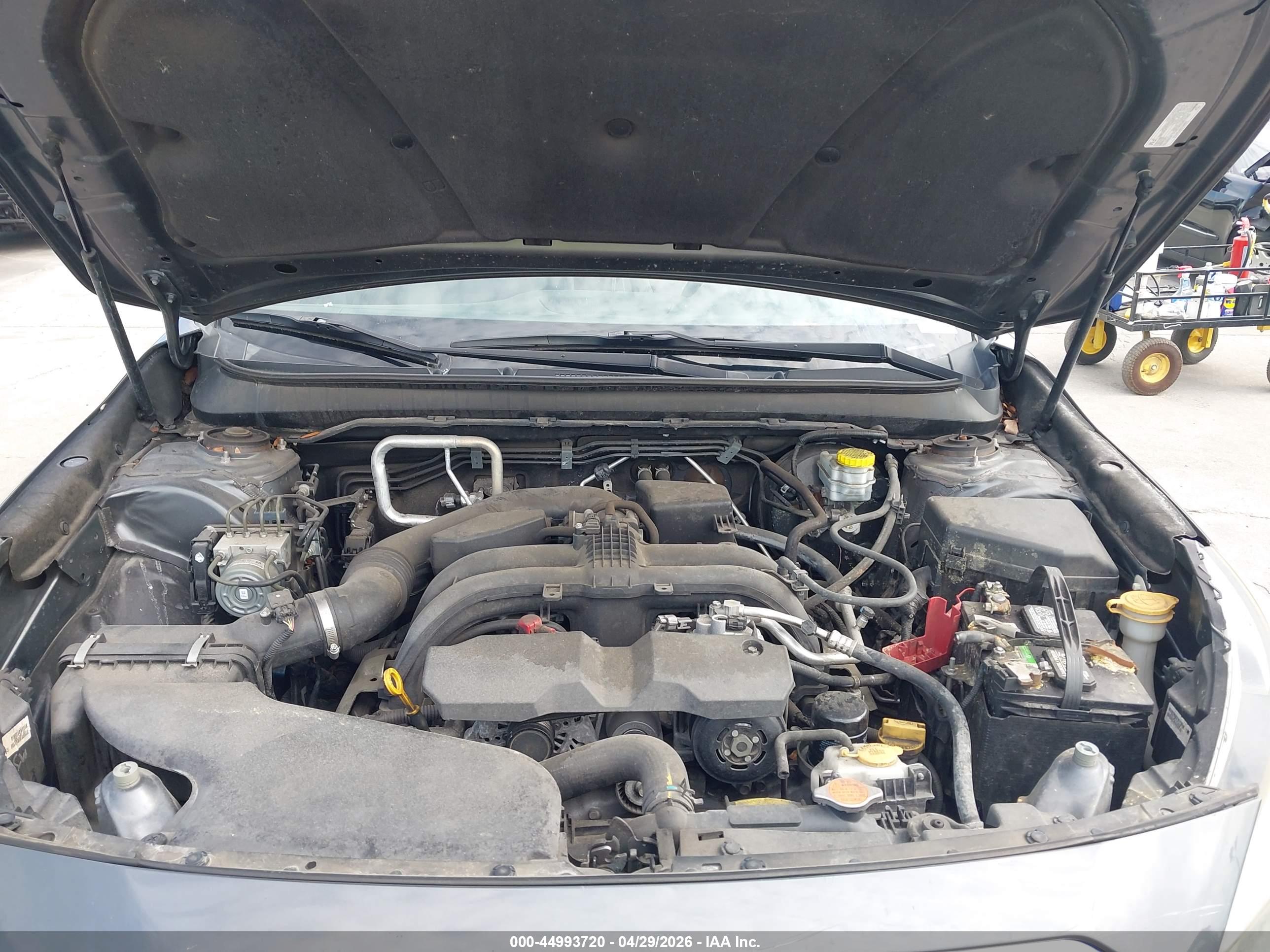 SUBARU OUTBACK image 10