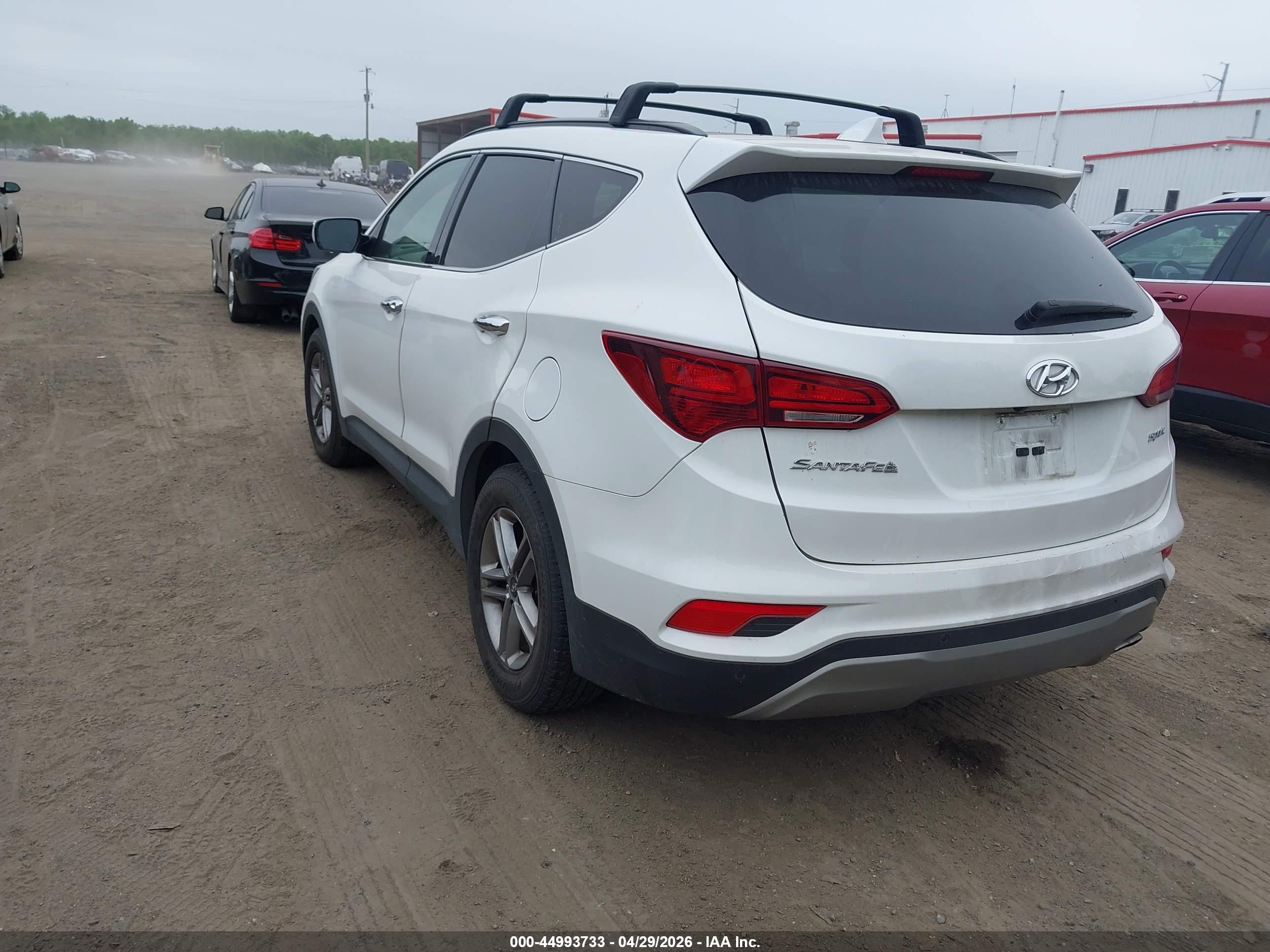 HYUNDAI SANTA image 3