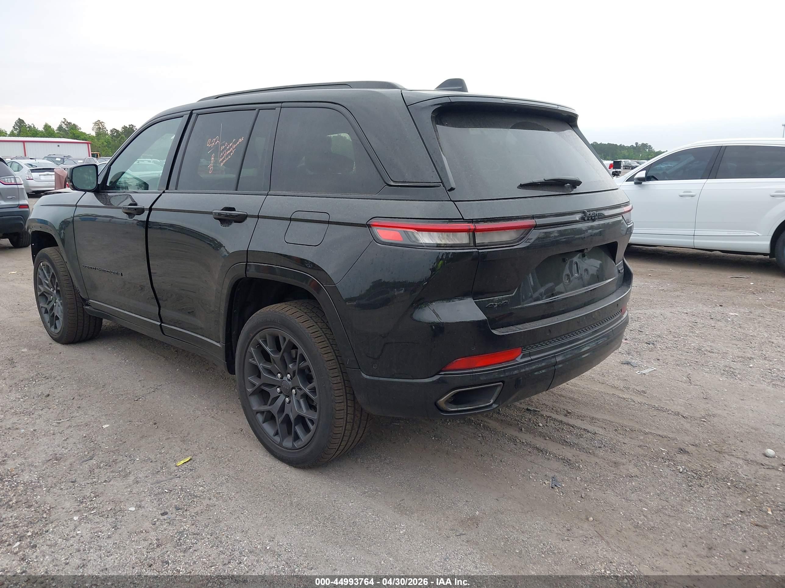 JEEP GRAND image 3