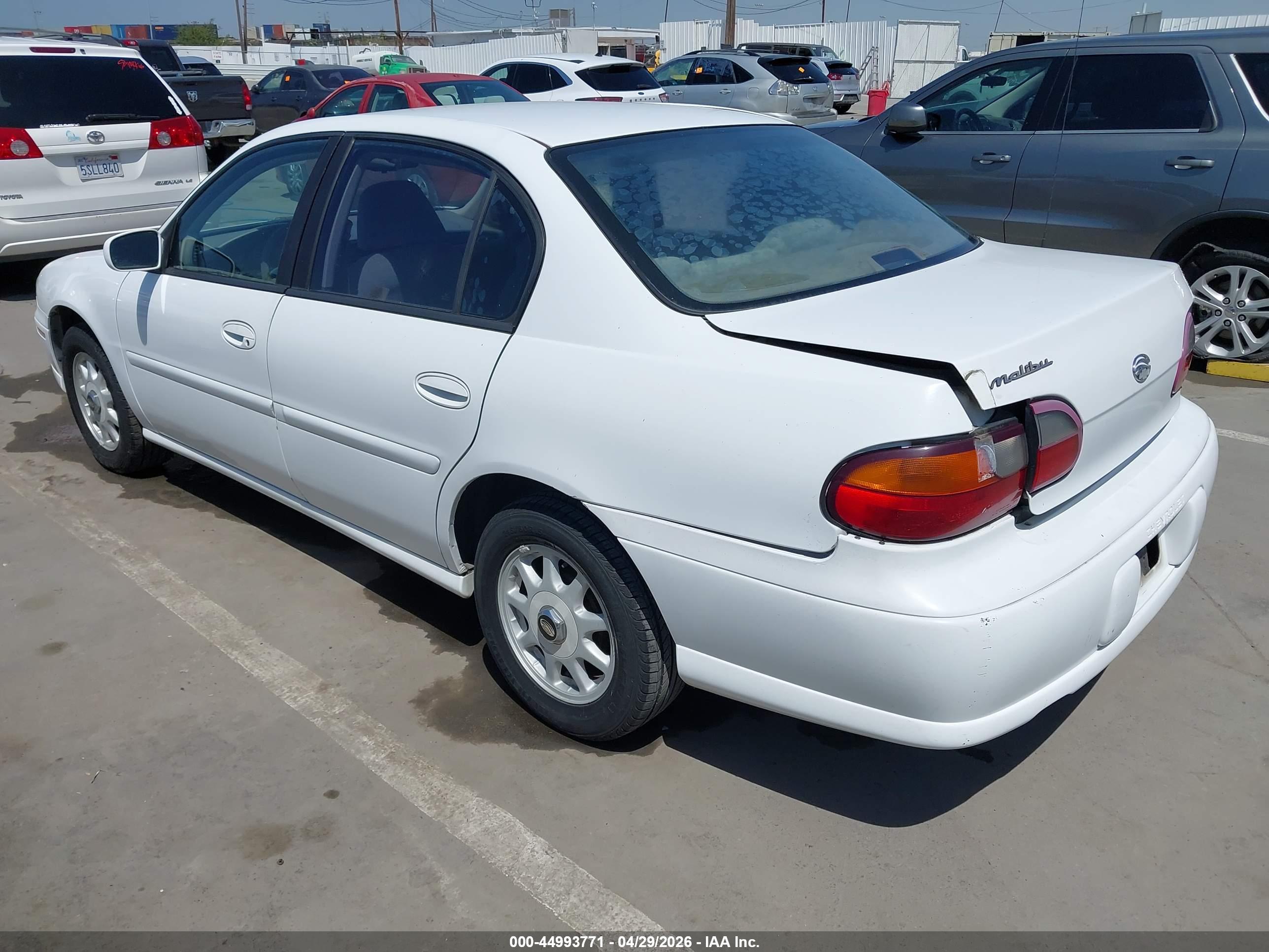 CHEVROLET MALIBU image 3