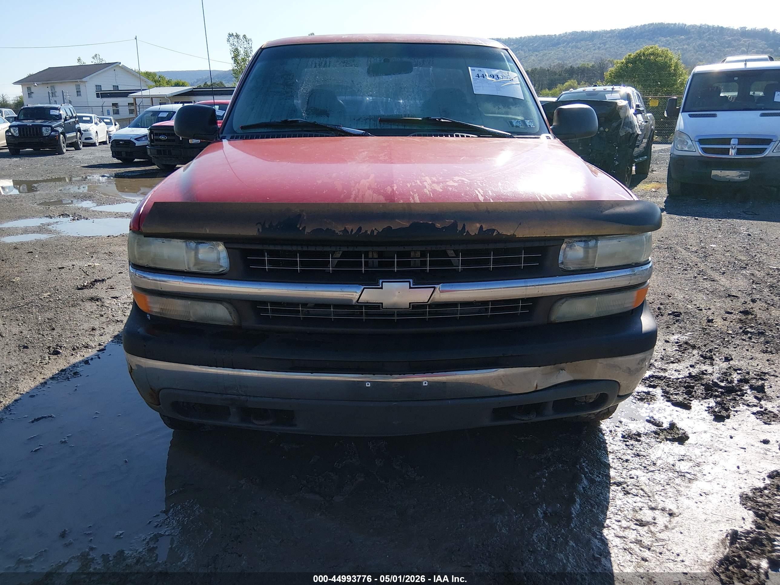 CHEVROLET SILVERADO image 6