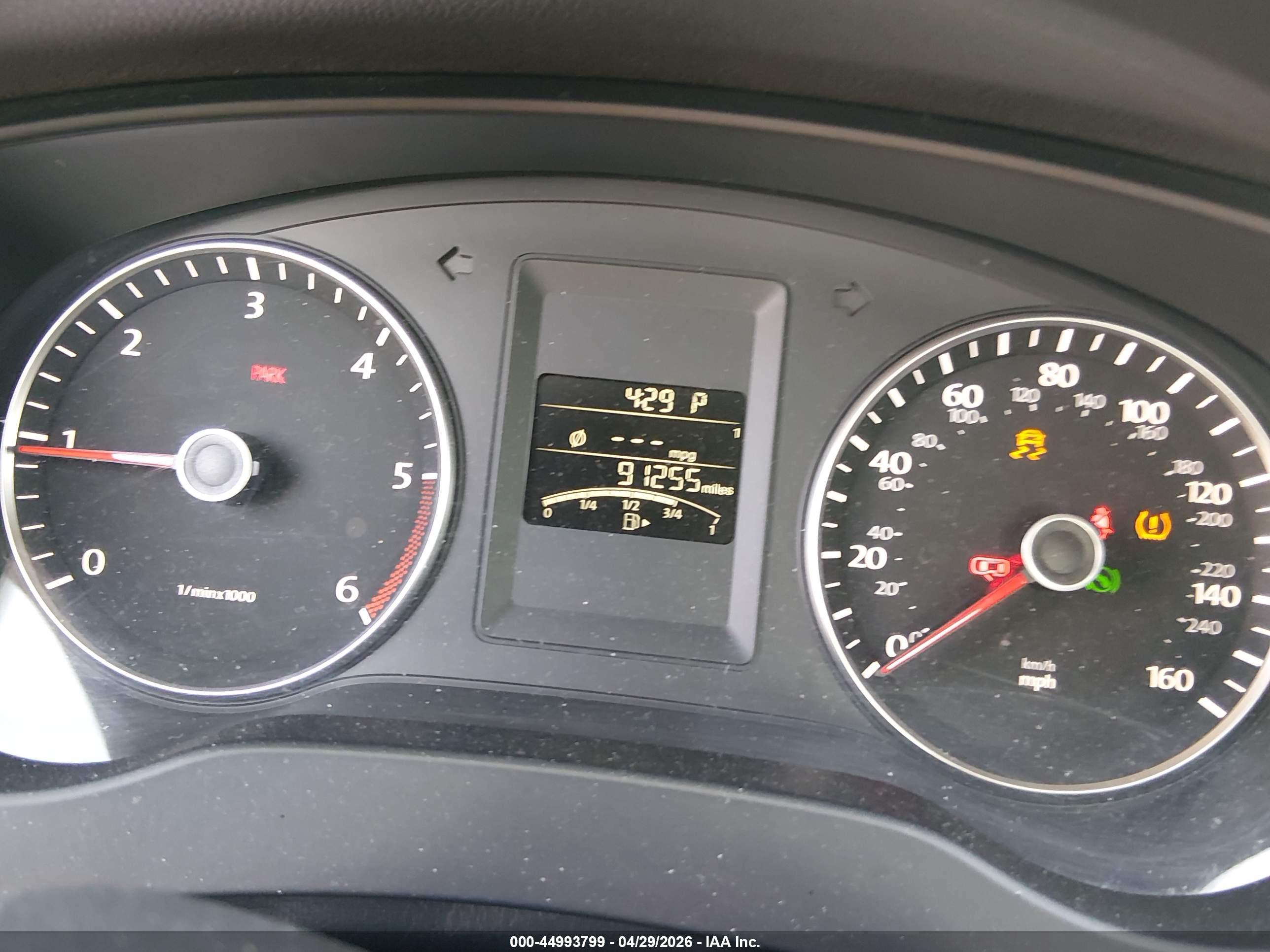 VOLKSWAGEN JETTA image 7