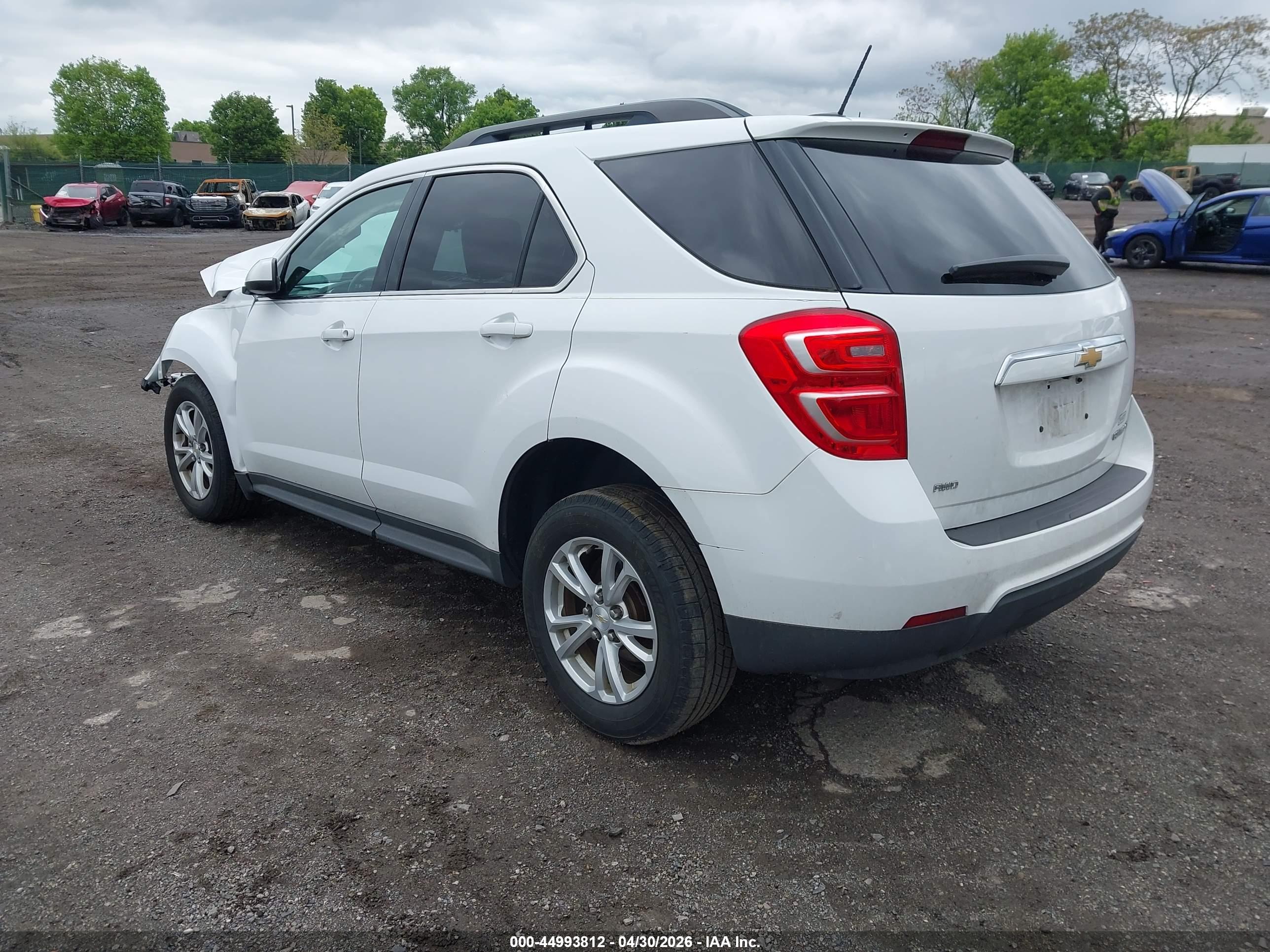 CHEVROLET EQUINOX image 3