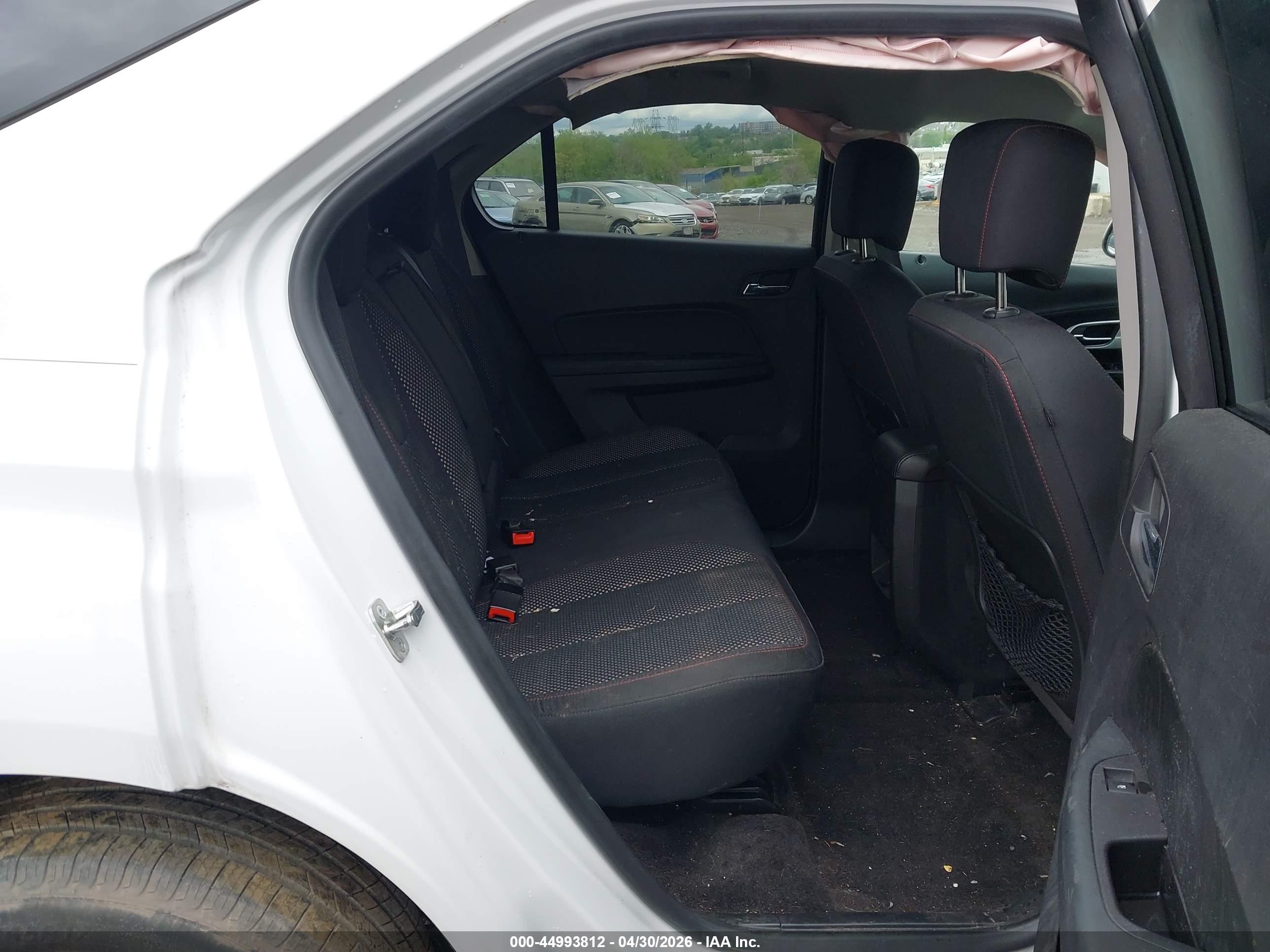CHEVROLET EQUINOX image 8
