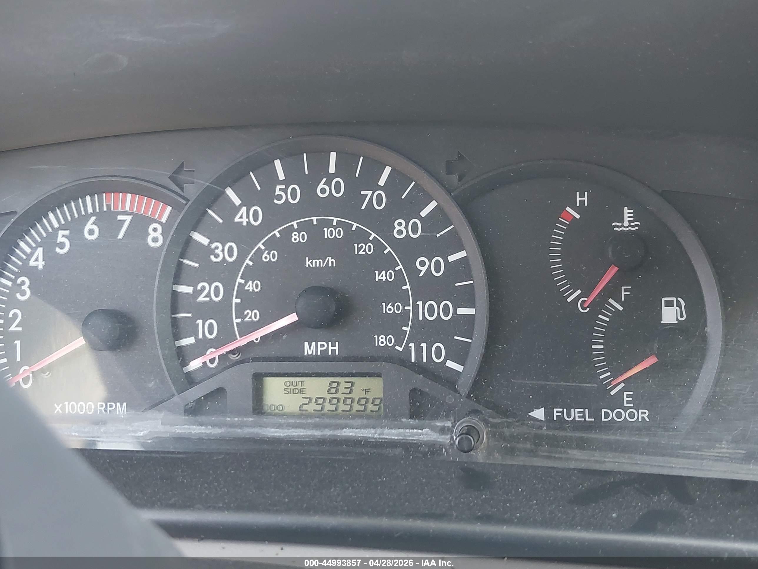 TOYOTA COROLLA image 7