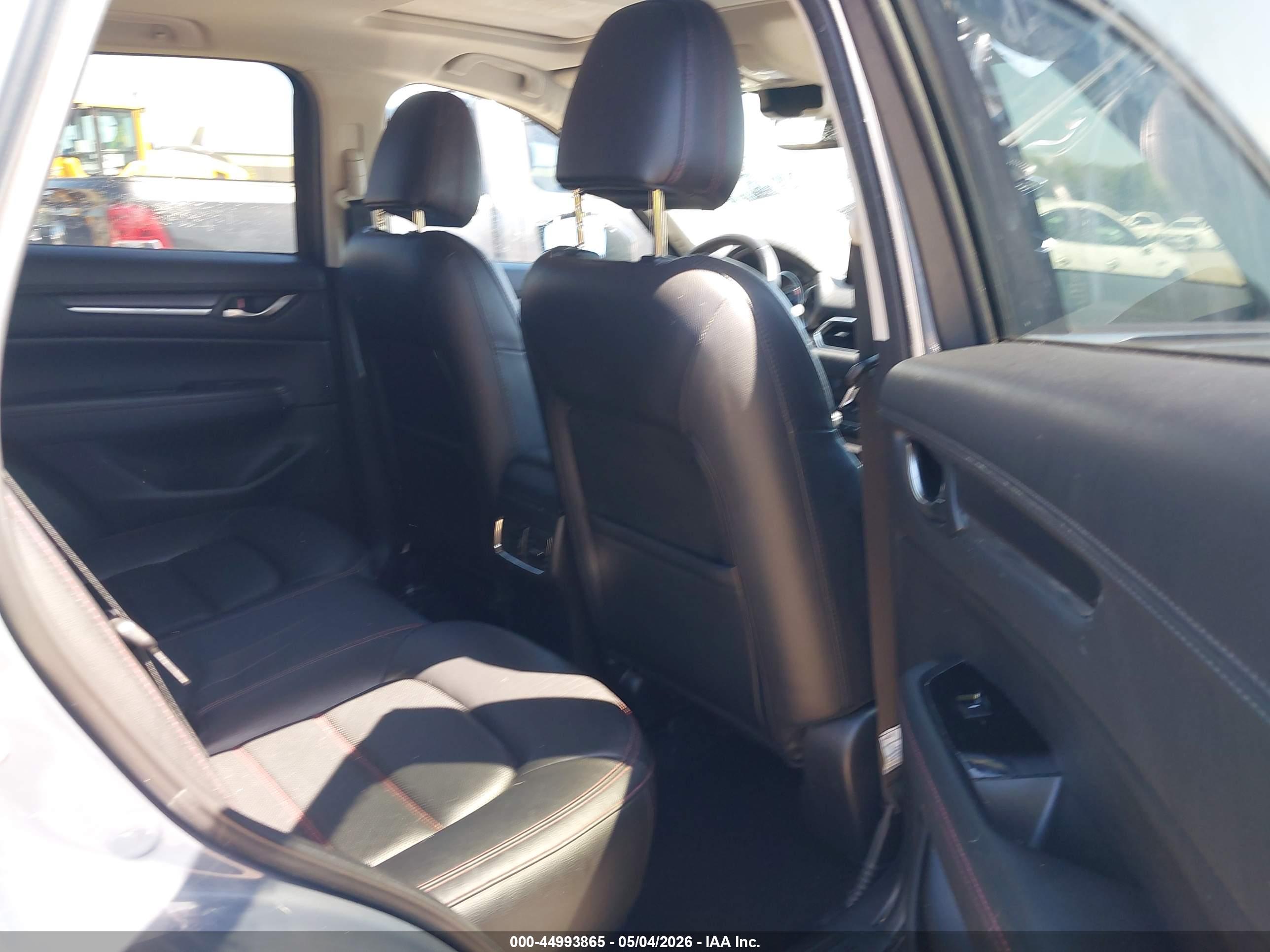 MAZDA CX-5 image 8
