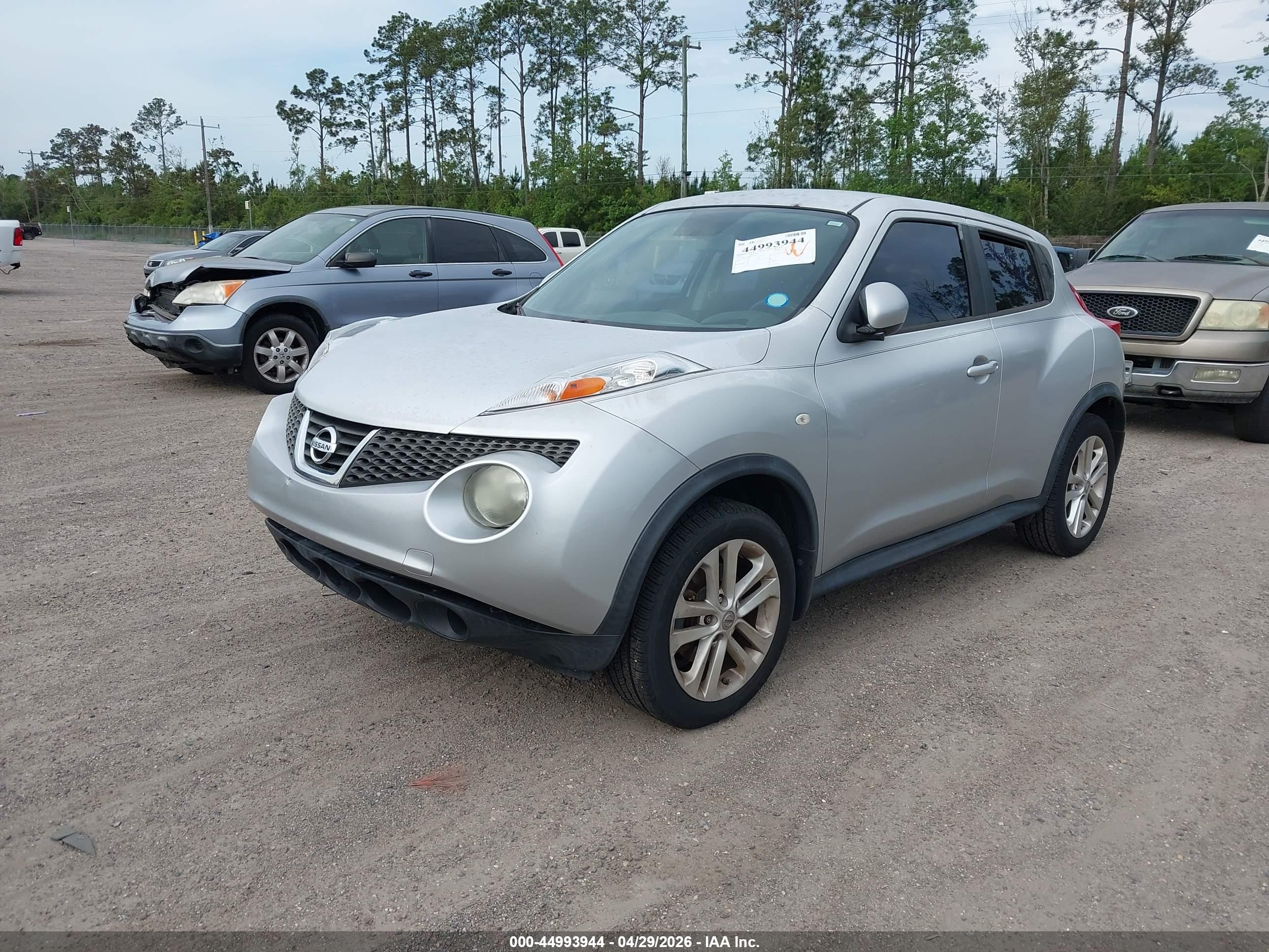 NISSAN JUKE image 2