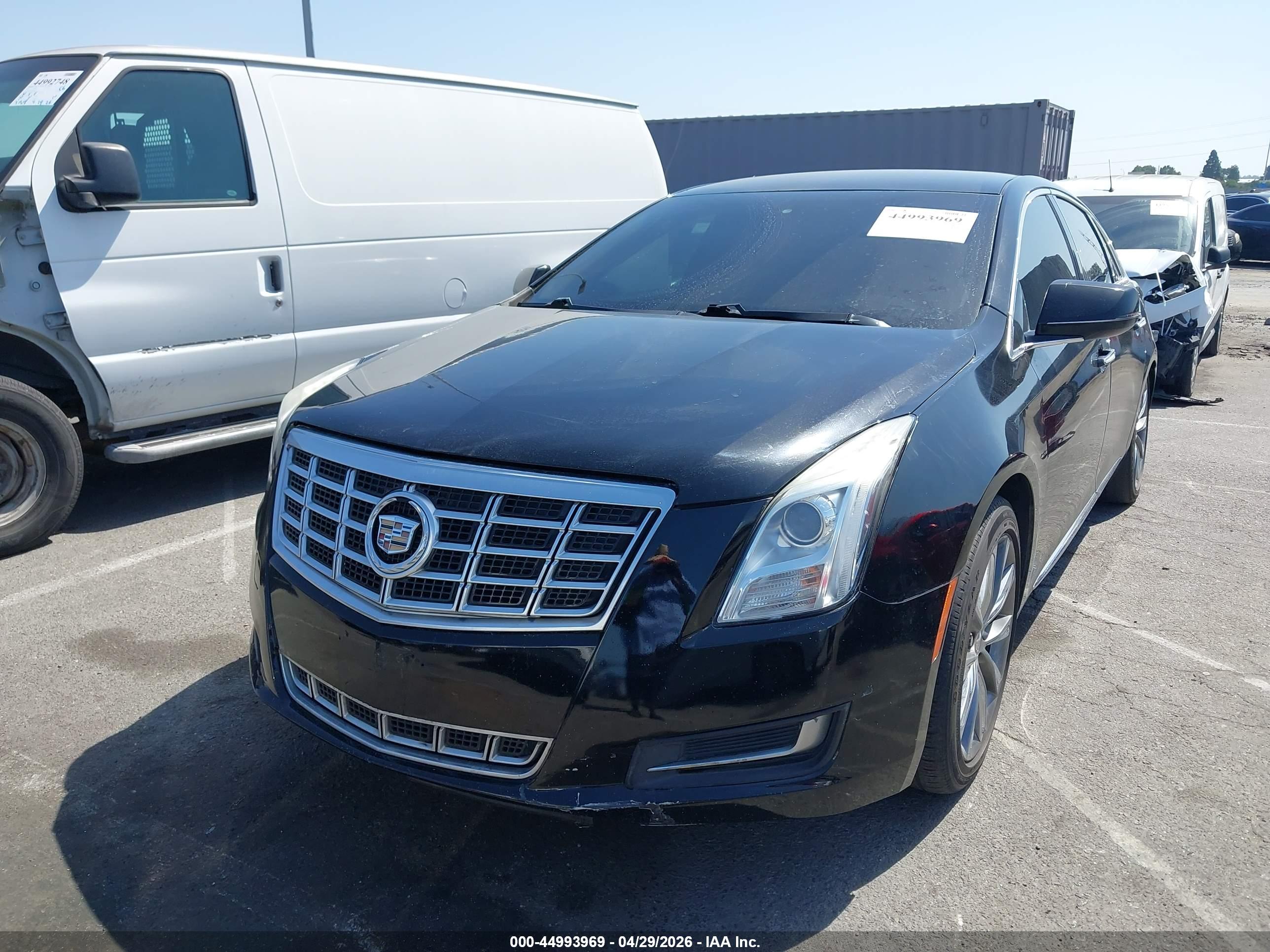 CADILLAC XTS image 2