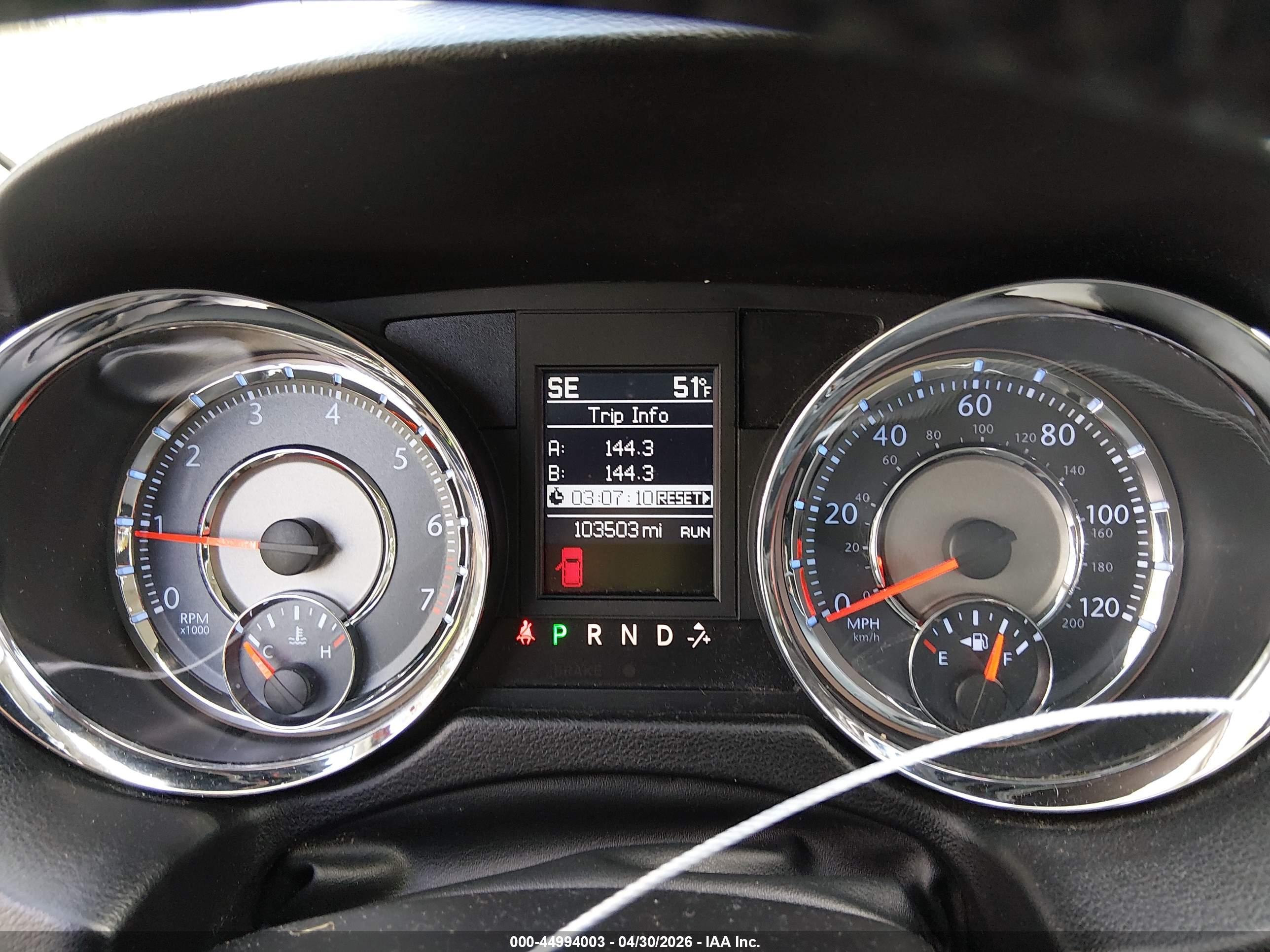 CHRYSLER TOWN image 7