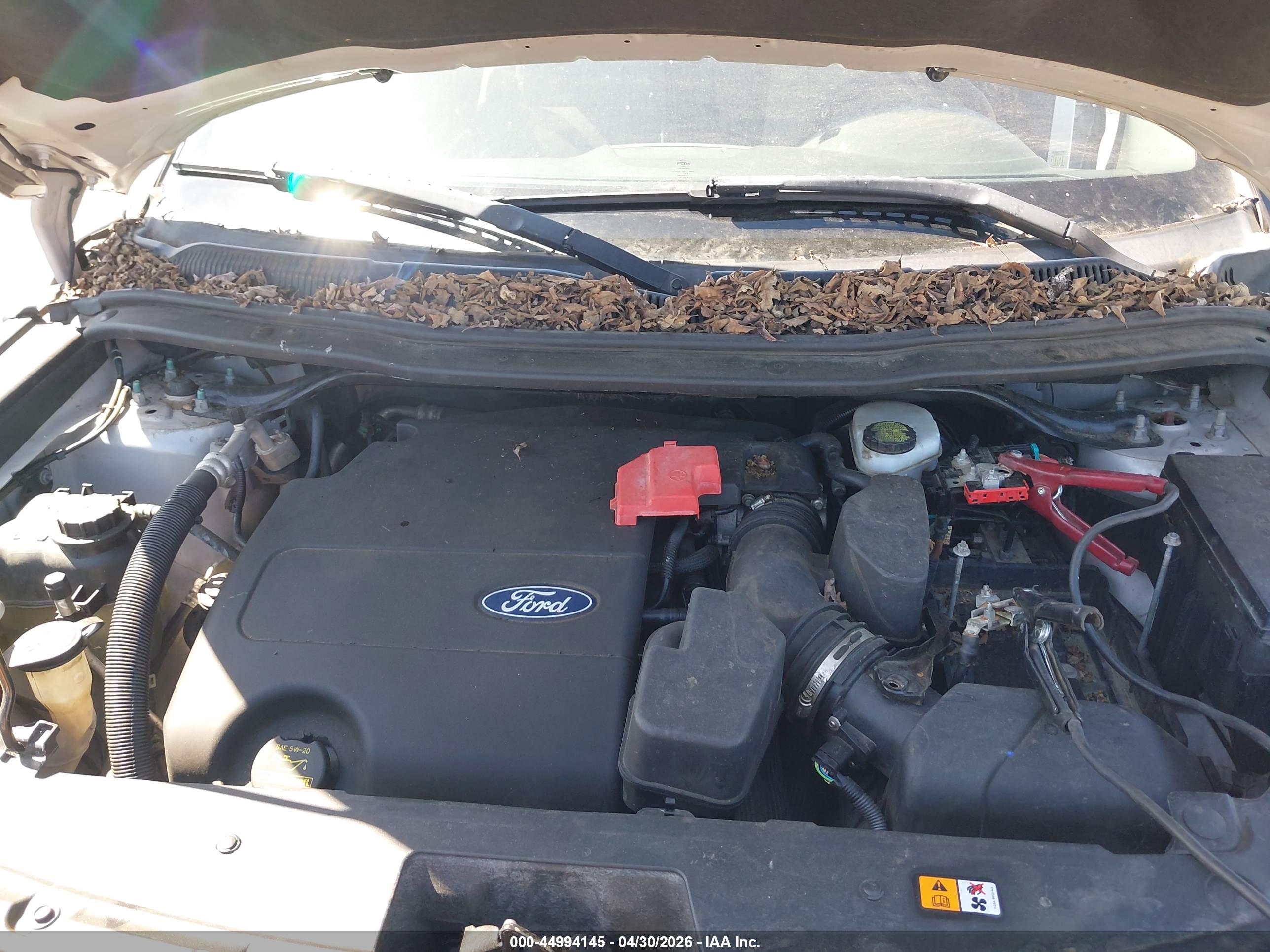 FORD EXPLORER image 10