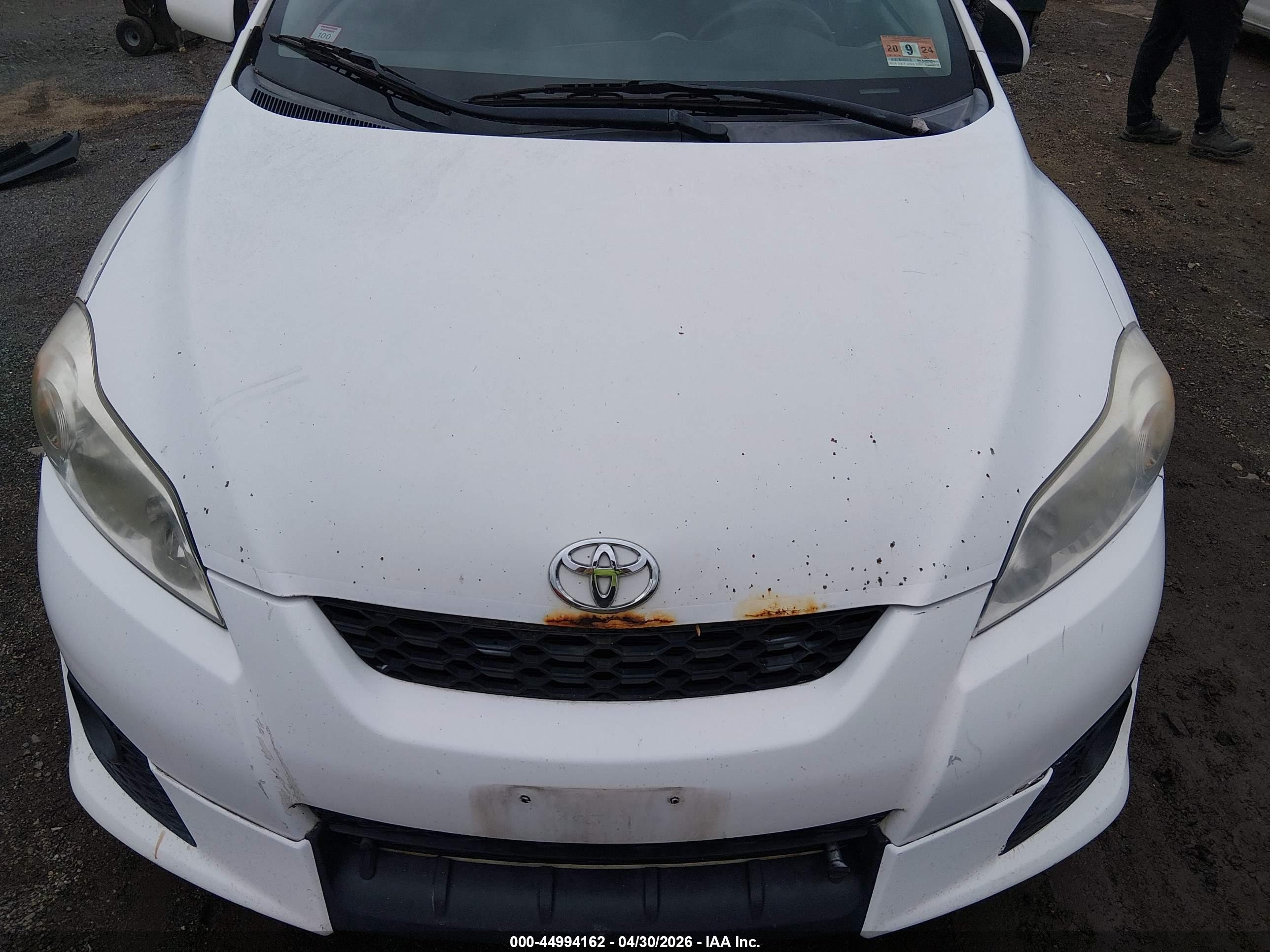 TOYOTA MATRIX image 6