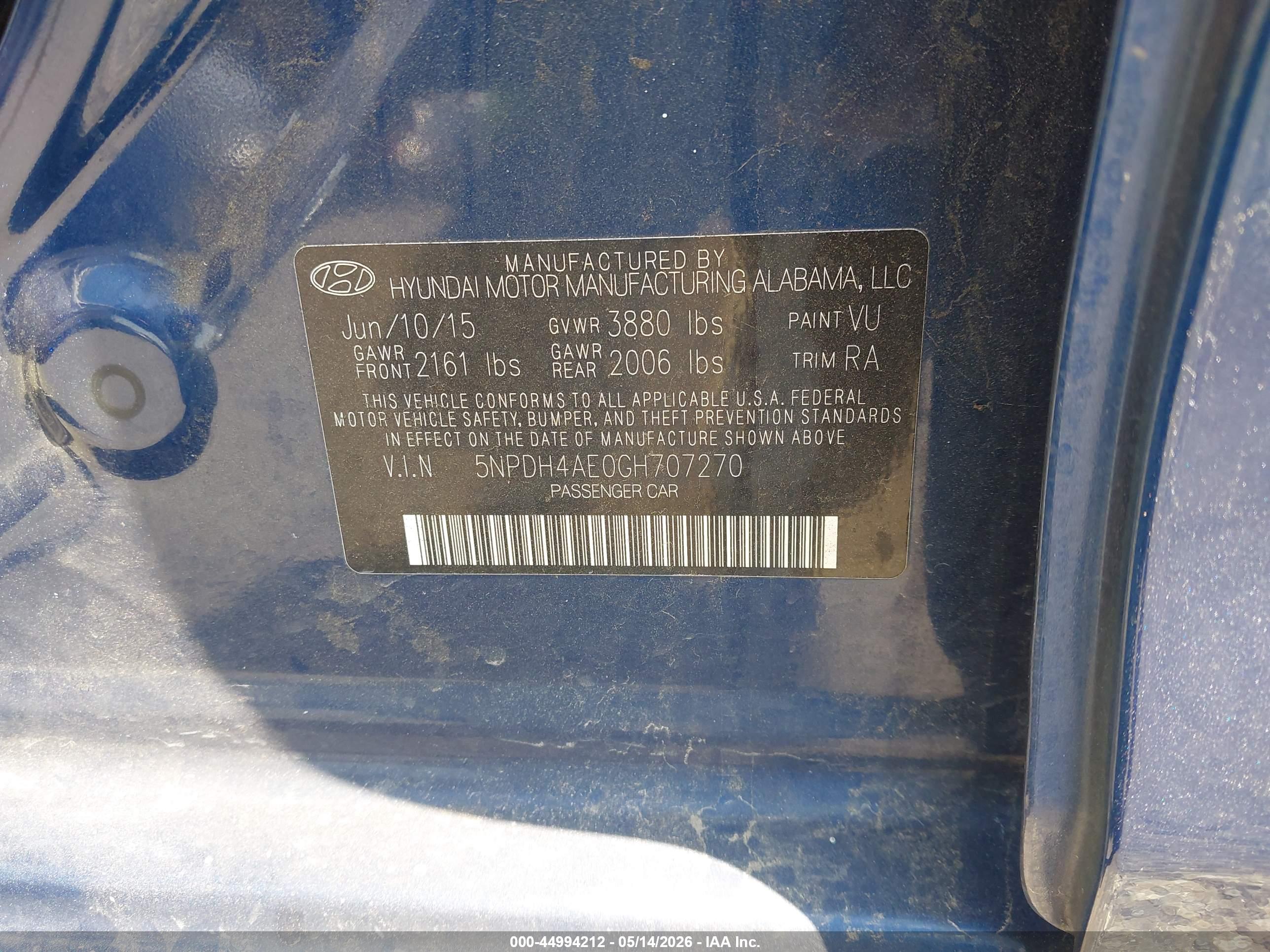 HYUNDAI ELANTRA image 9