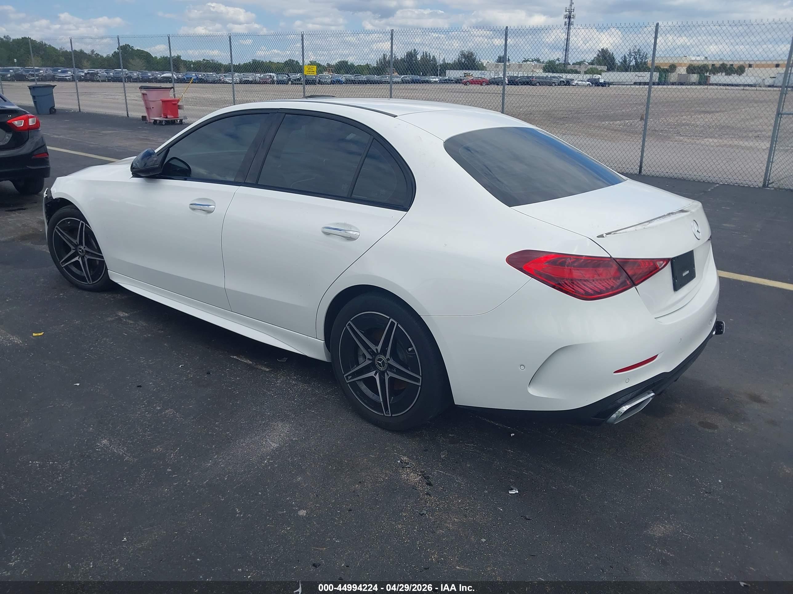 MERCEDES-BENZ C image 3
