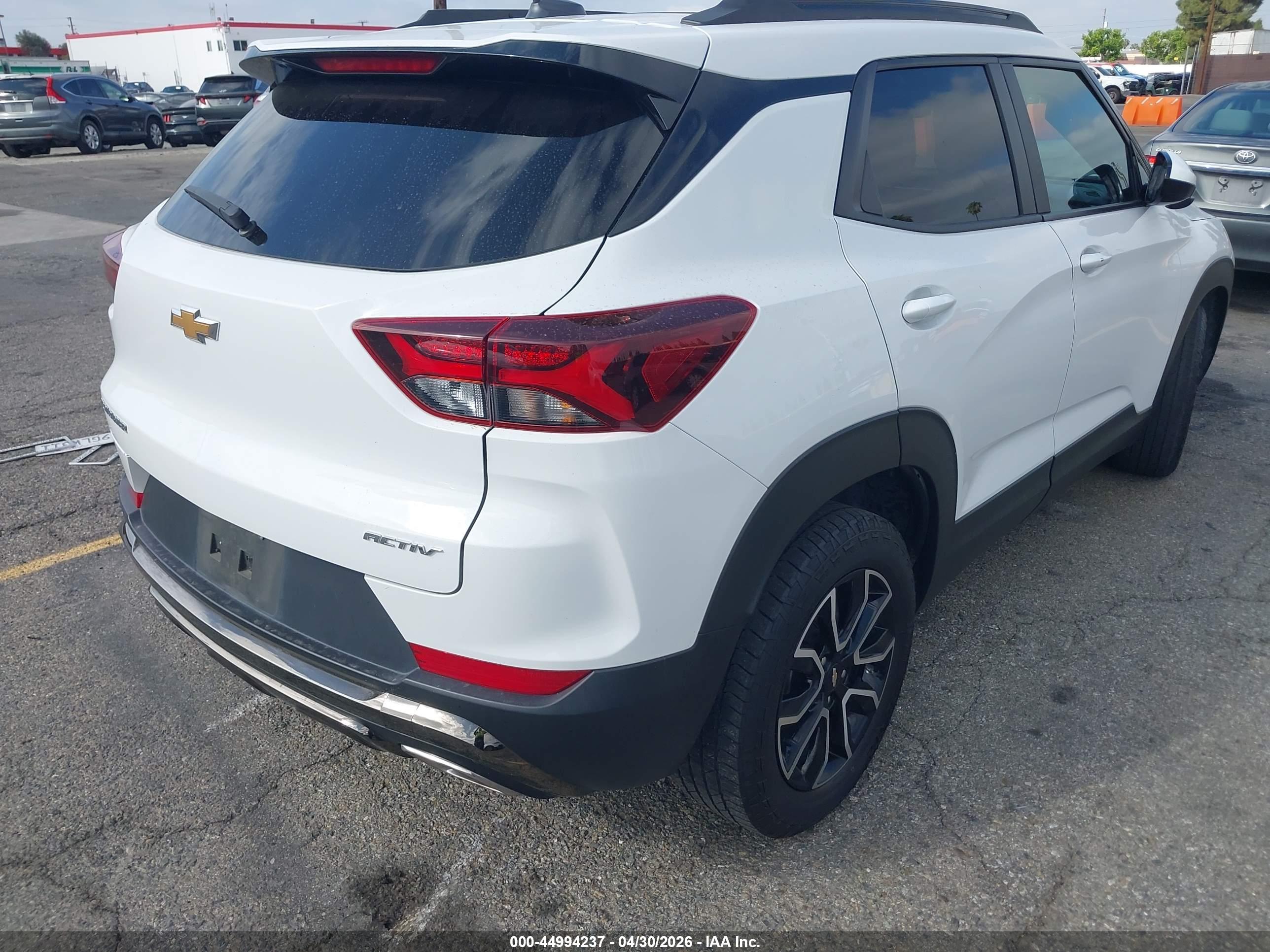 CHEVROLET TRAILBLAZER image 4