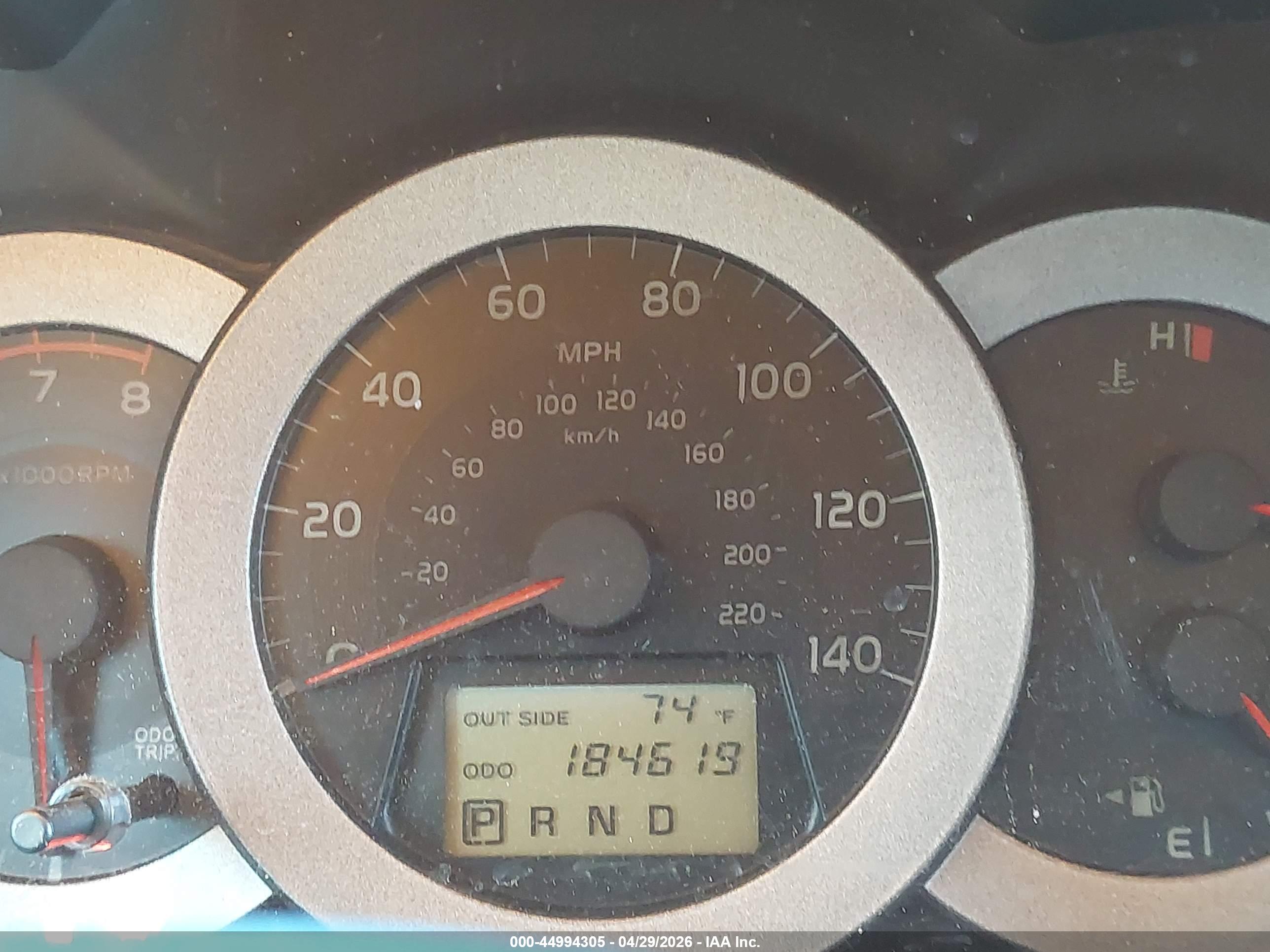 TOYOTA RAV4 image 7