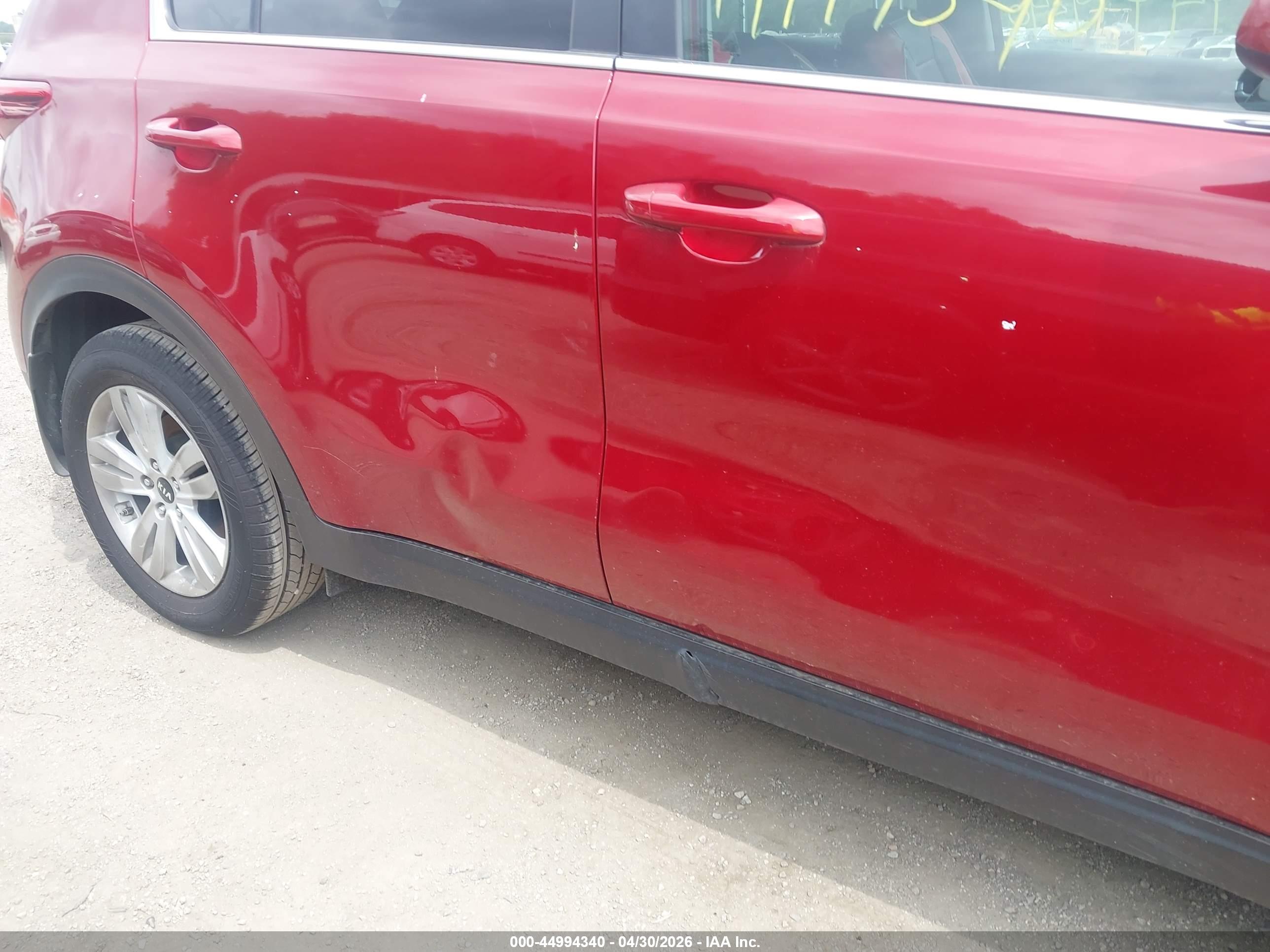 KIA SPORTAGE image 6