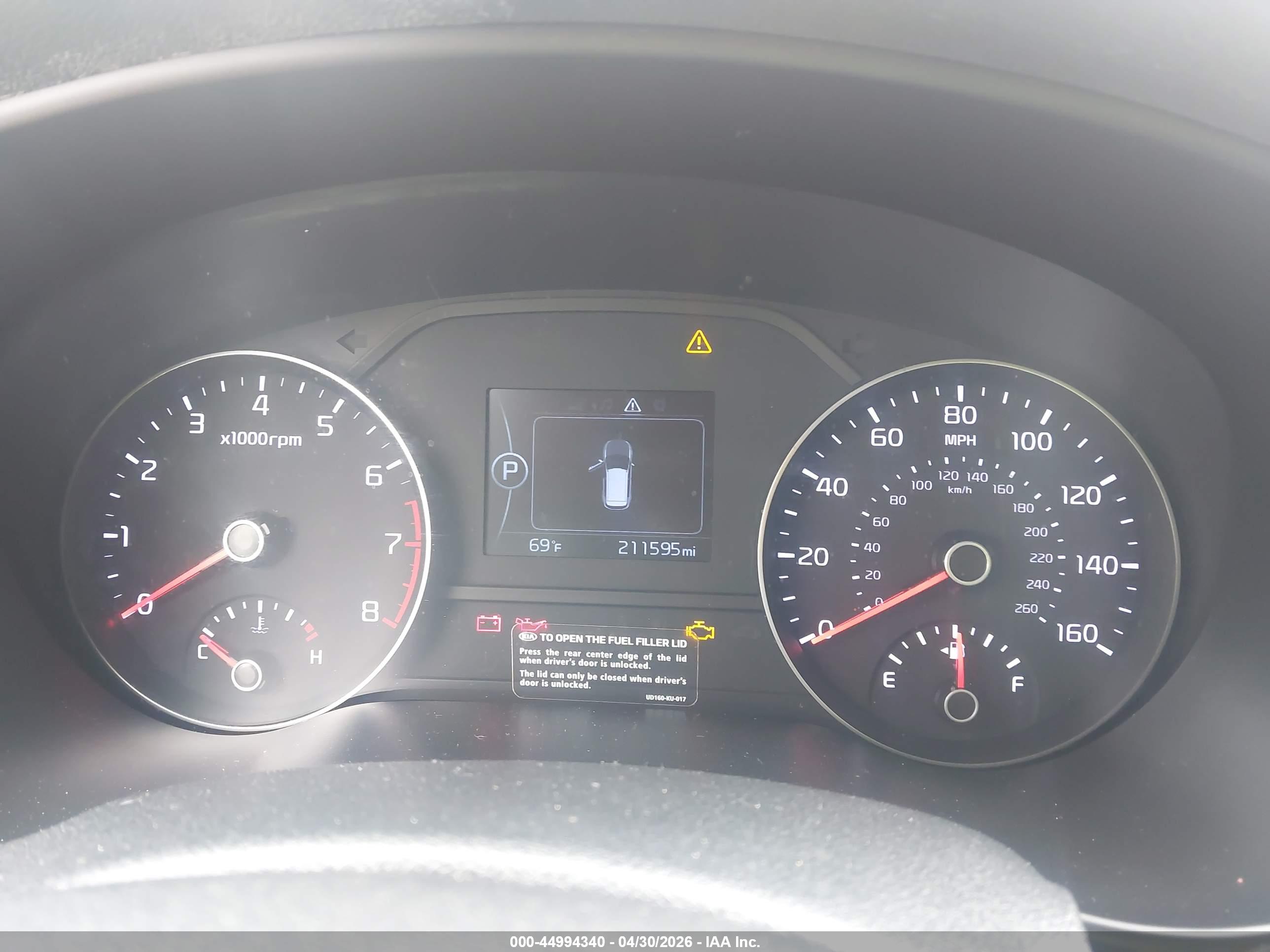 KIA SPORTAGE image 7