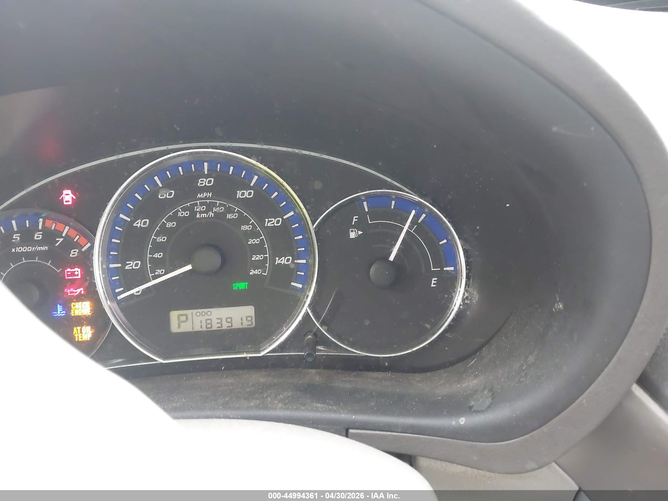 SUBARU FORESTER image 7
