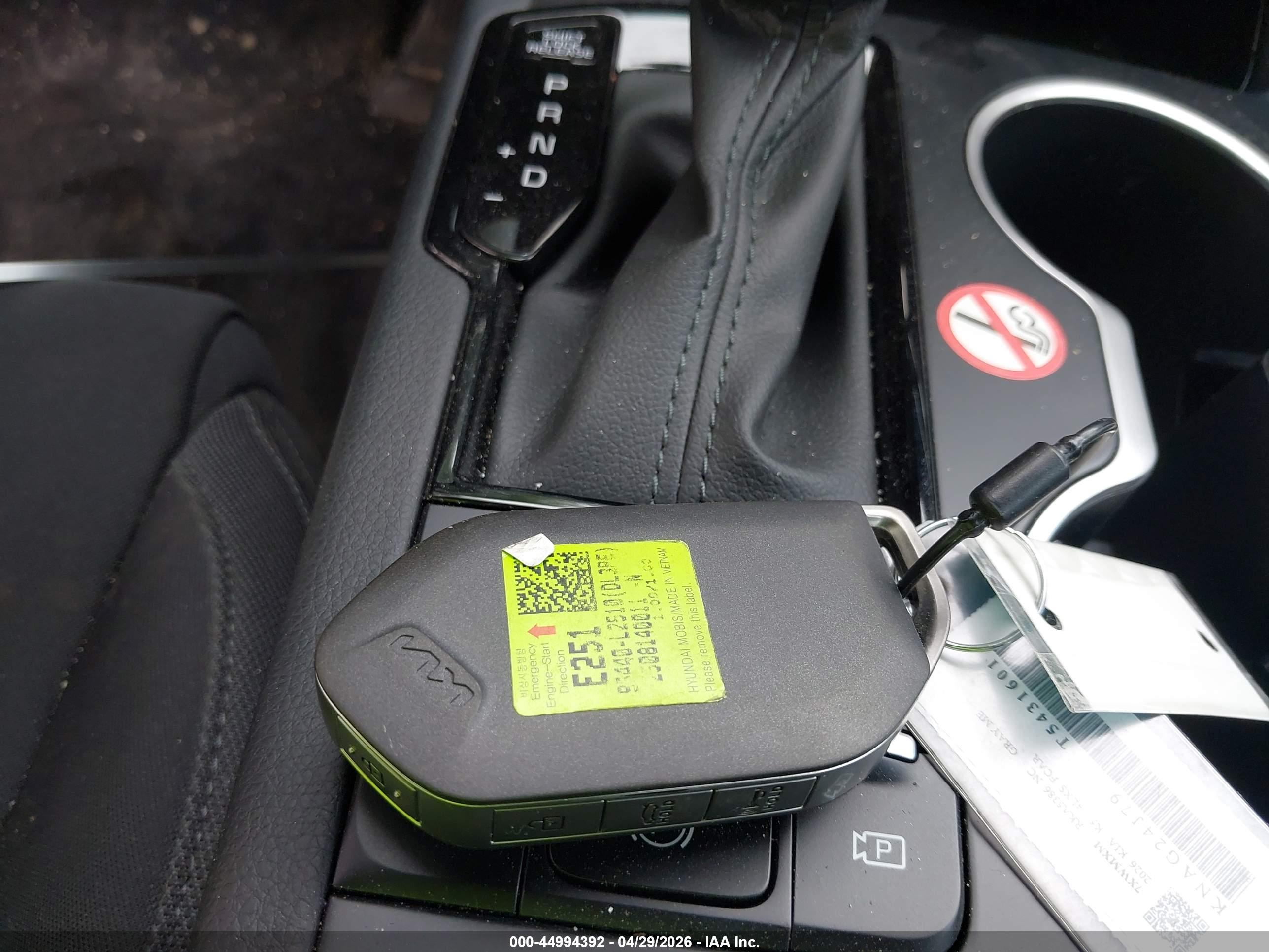 KIA K5 image 11