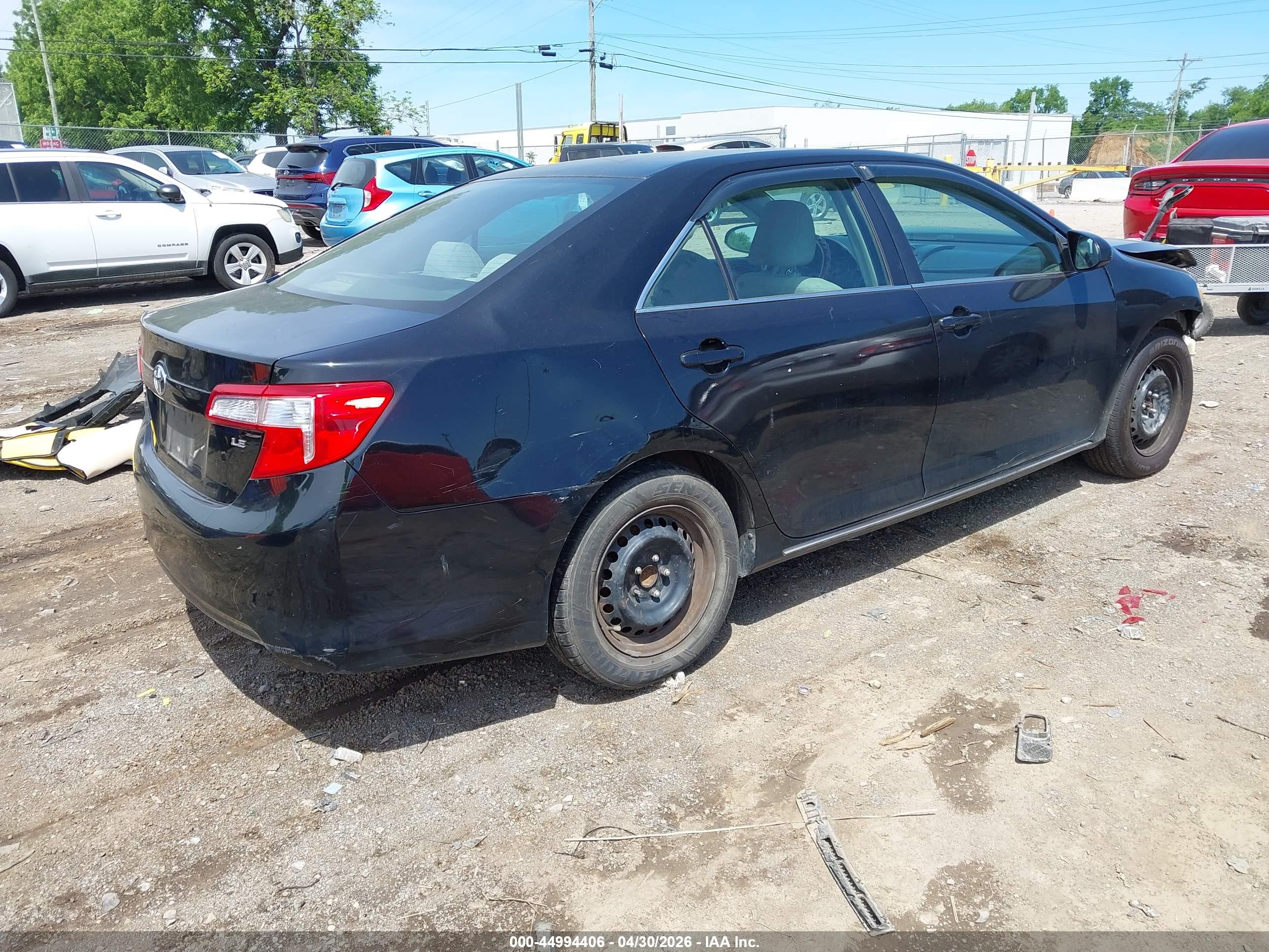 TOYOTA CAMRY image 4