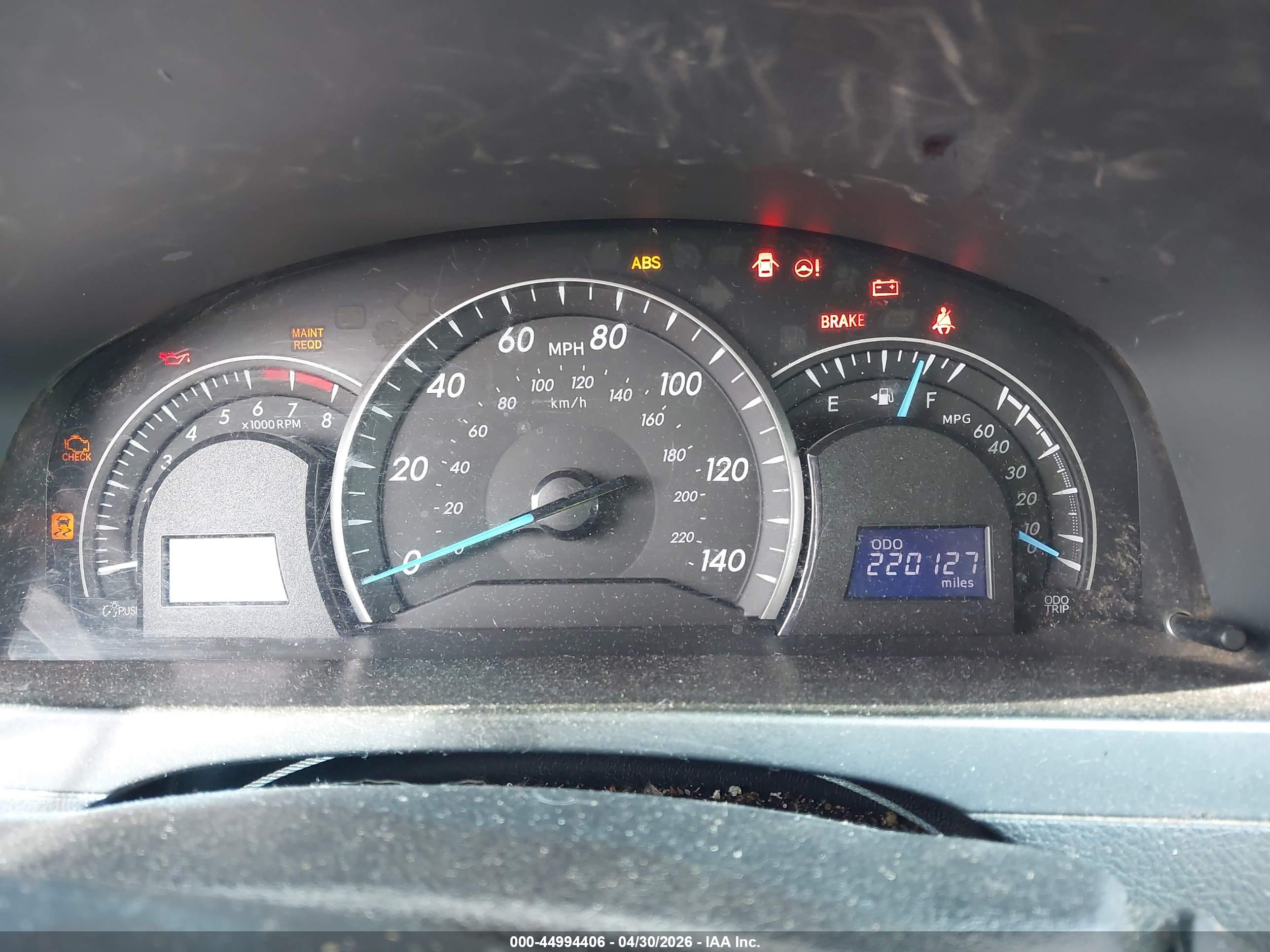 TOYOTA CAMRY image 7
