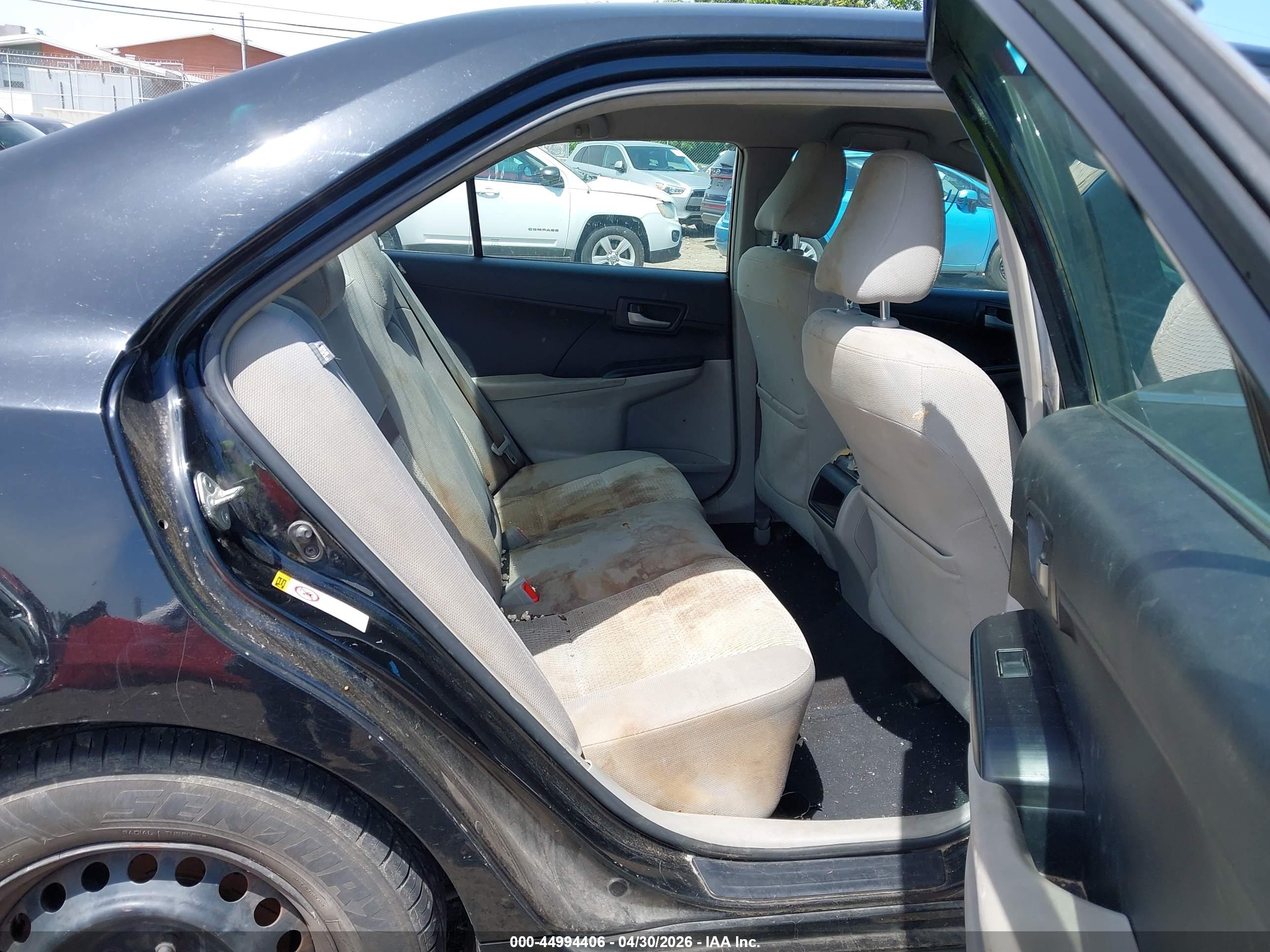TOYOTA CAMRY image 8